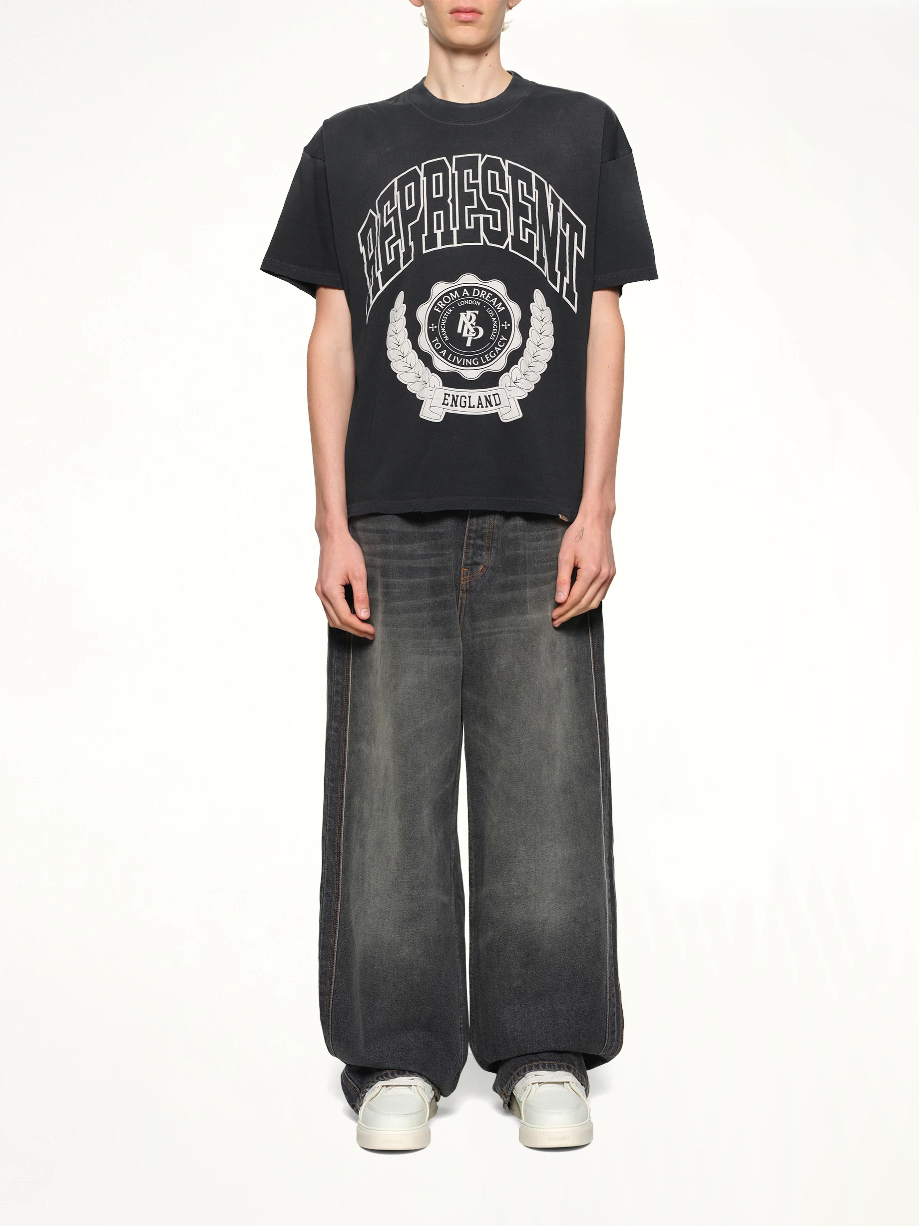 Represent Legacy Crest T-Shirt in Stained Black - Image 7