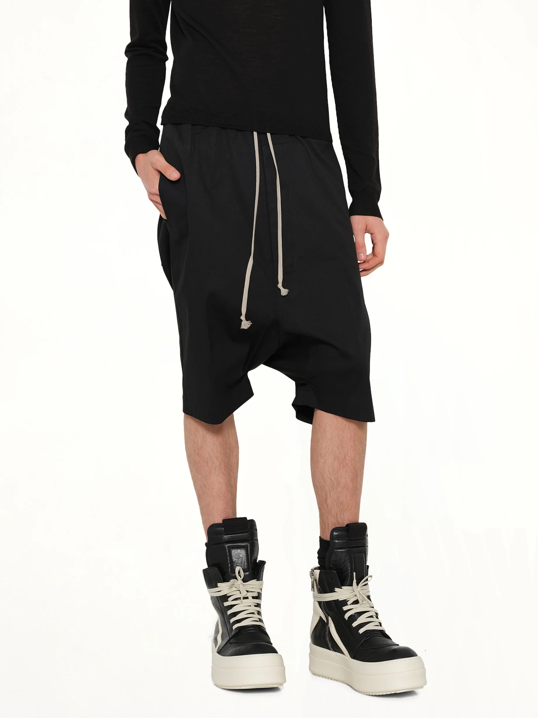 Rick S Pods in Black - Image 6