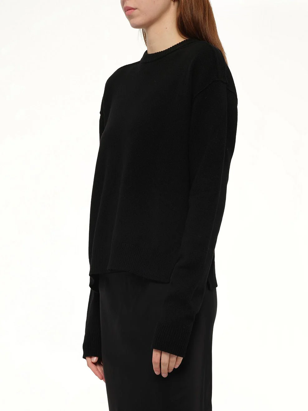 Round Neck Sweater in Black - Image 3