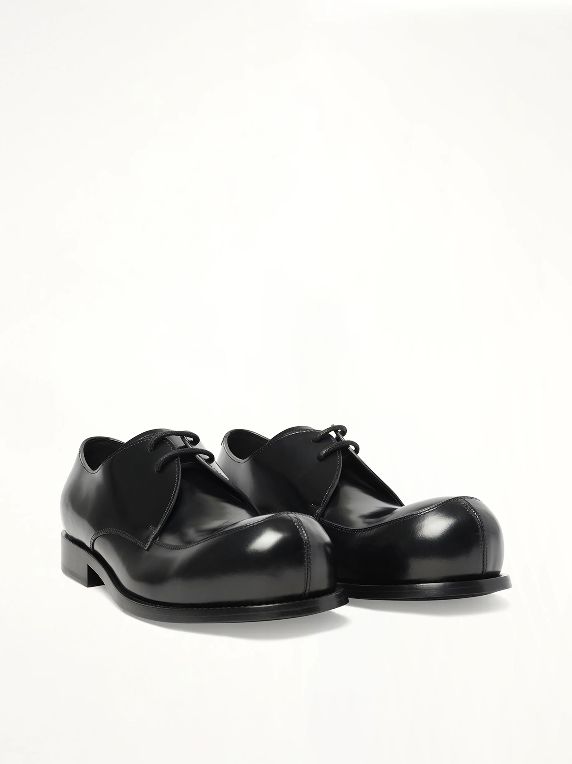 Round Toe Derby in Black - Image 2