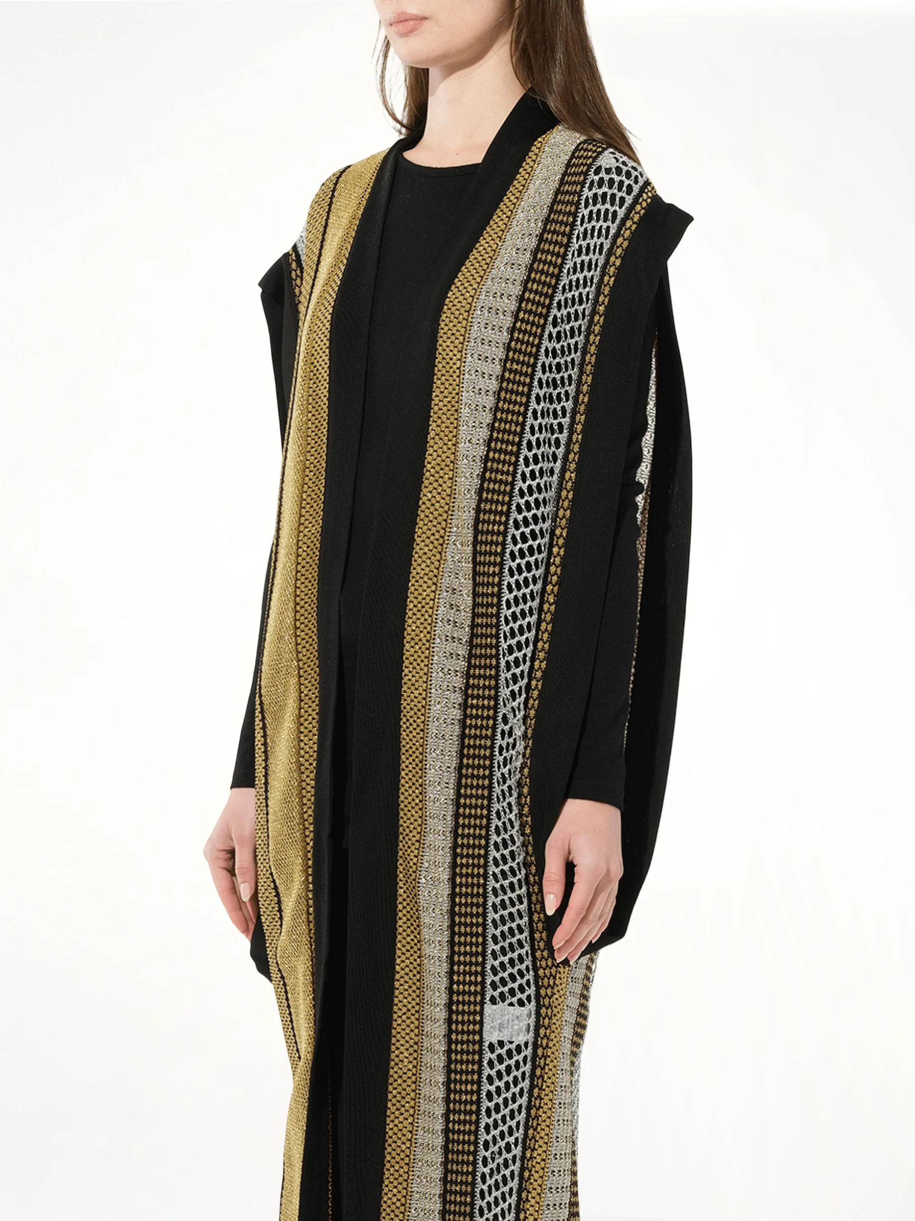 Sleeveless Cardigan Knit in Black - Image 5