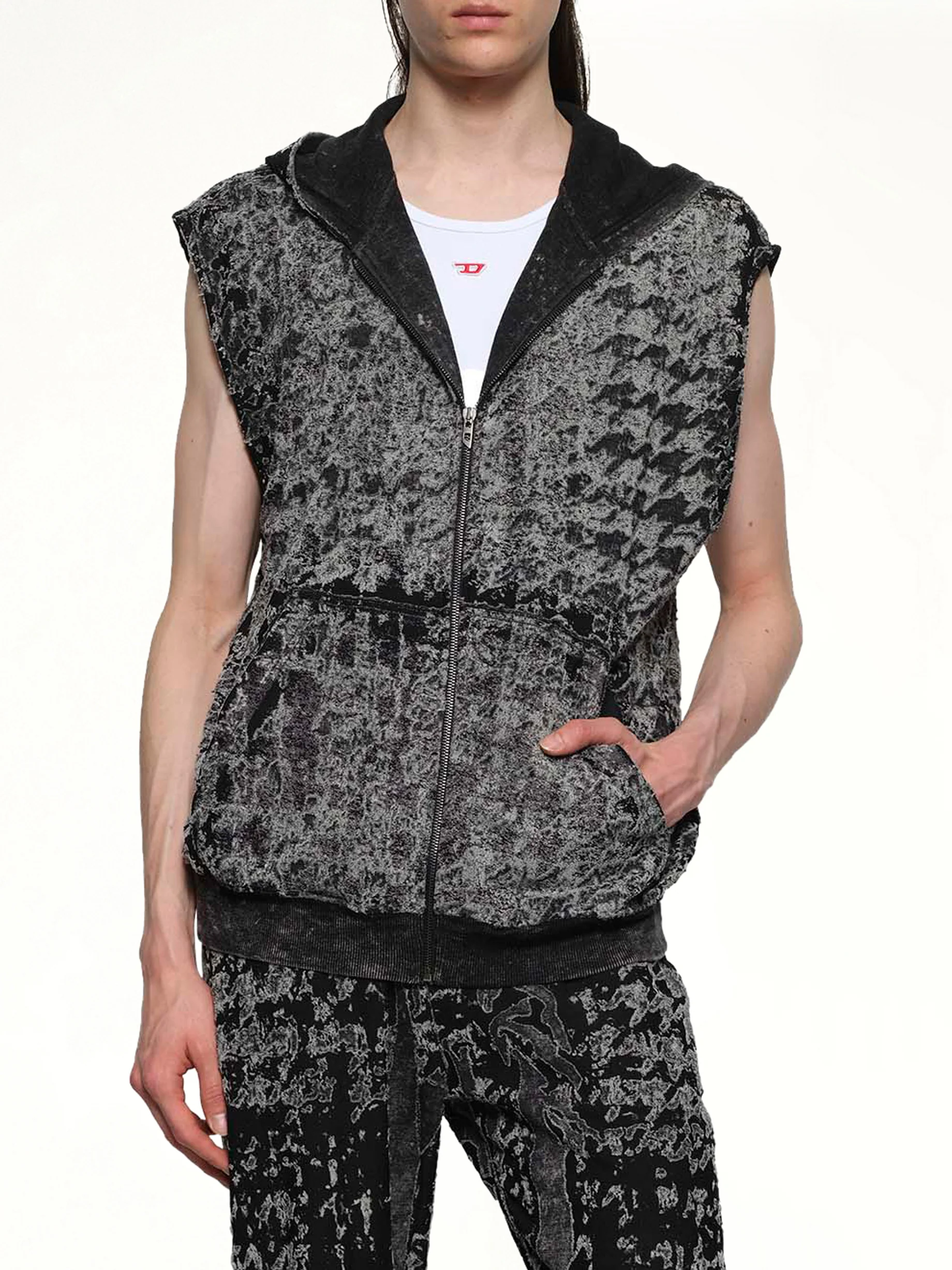 S-MELCHOR SL Hoodie in Black - Image 6