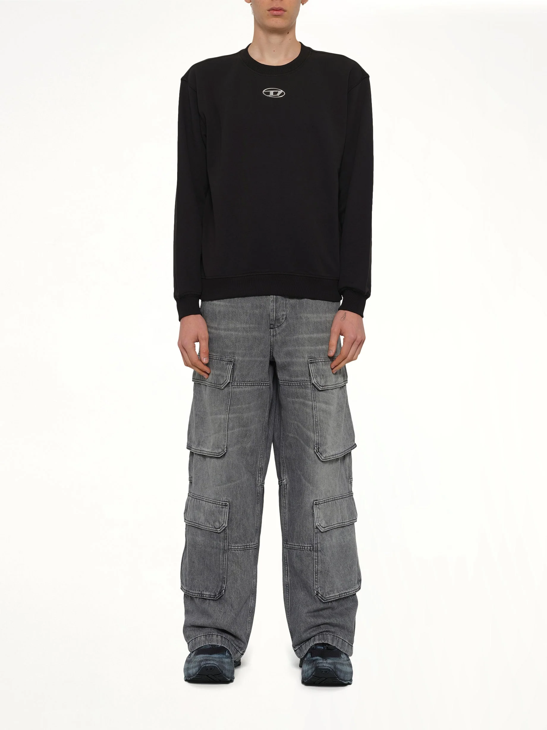 S-NORM-IOD Sweatshirt in Black - Image 7