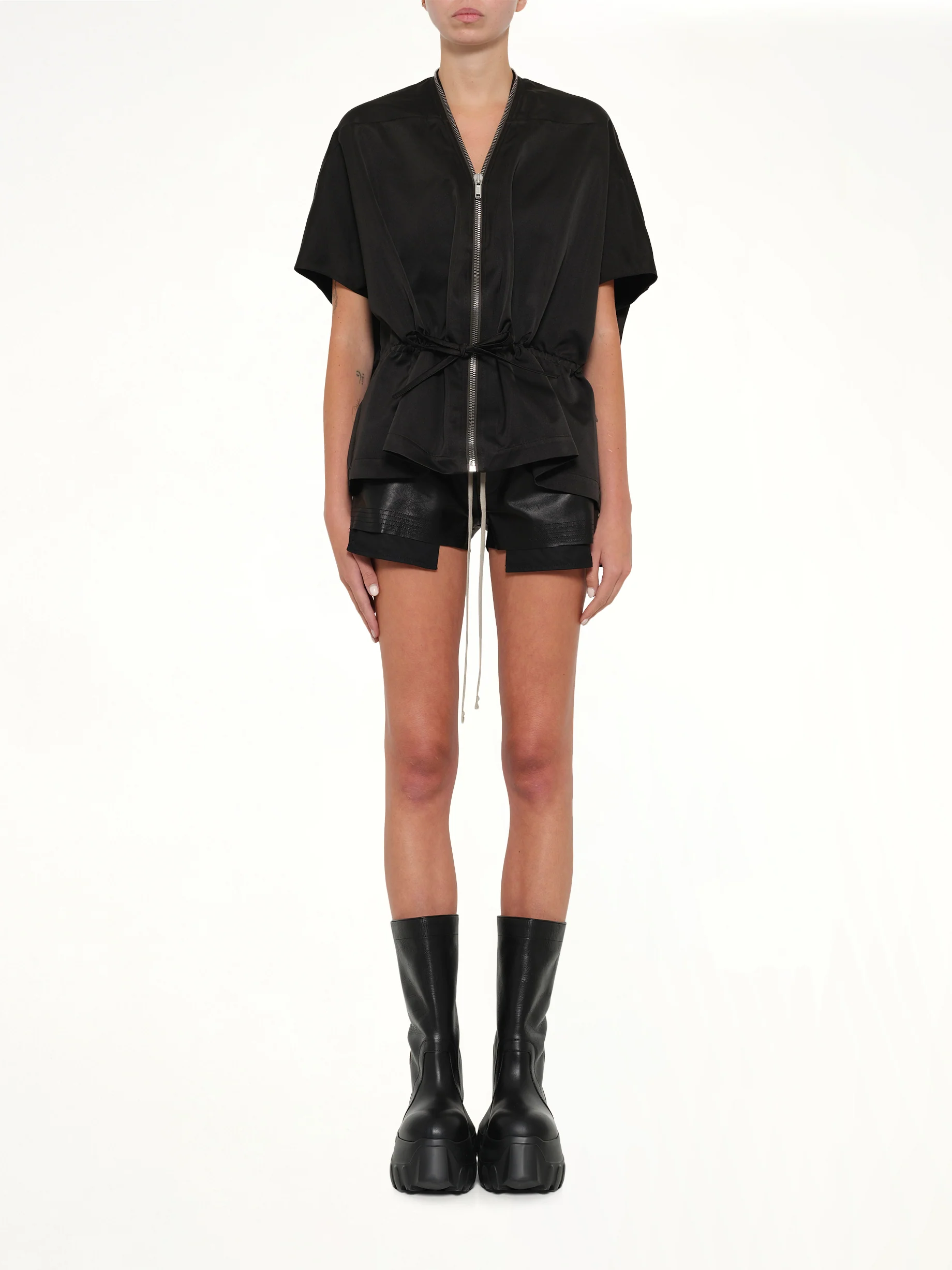 Sail Jacket in Black - Image 7