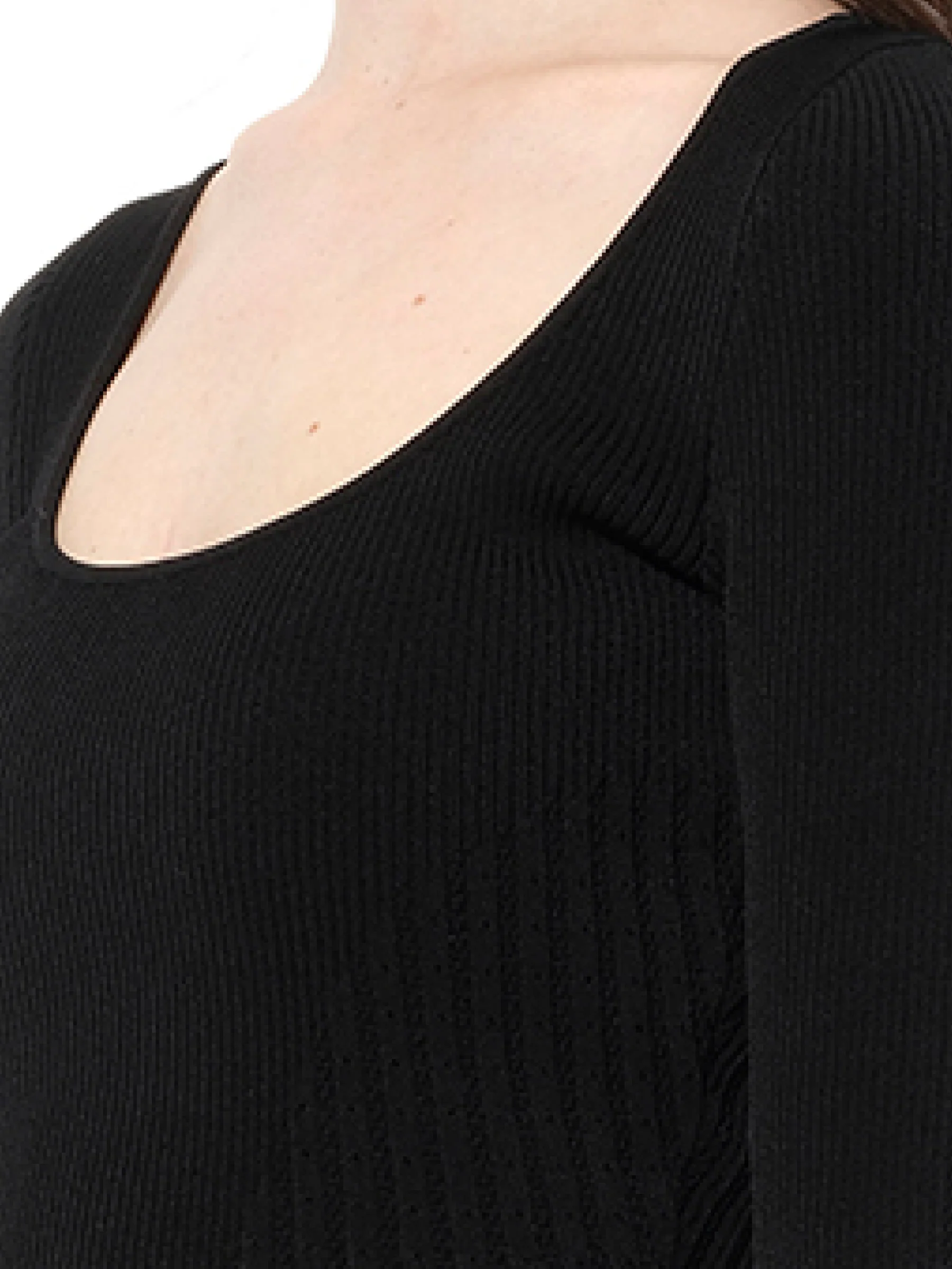 Scoop Pleated Knitwear in Black - Image 3