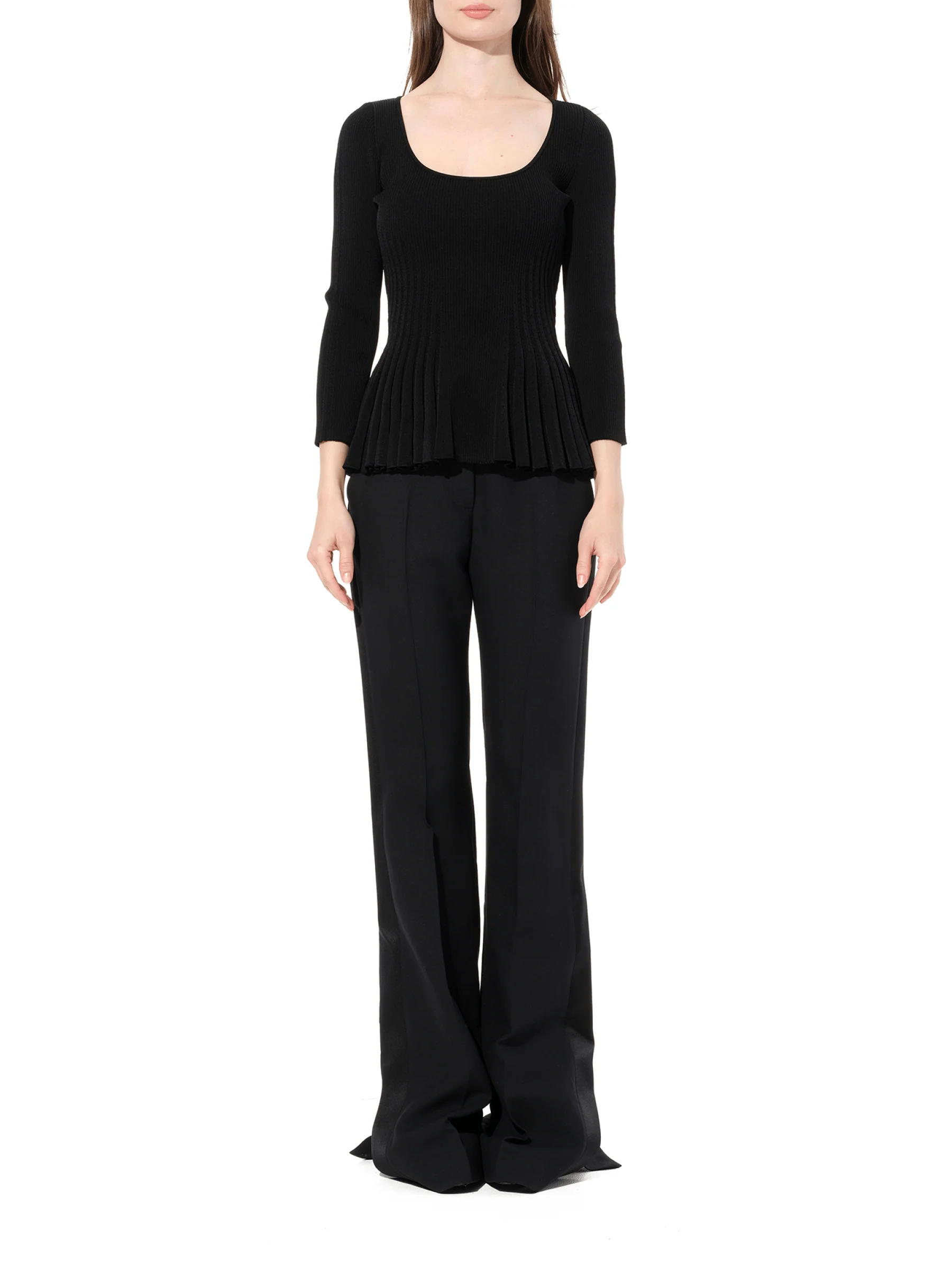 Scoop Pleated Knitwear in Black - Image 4