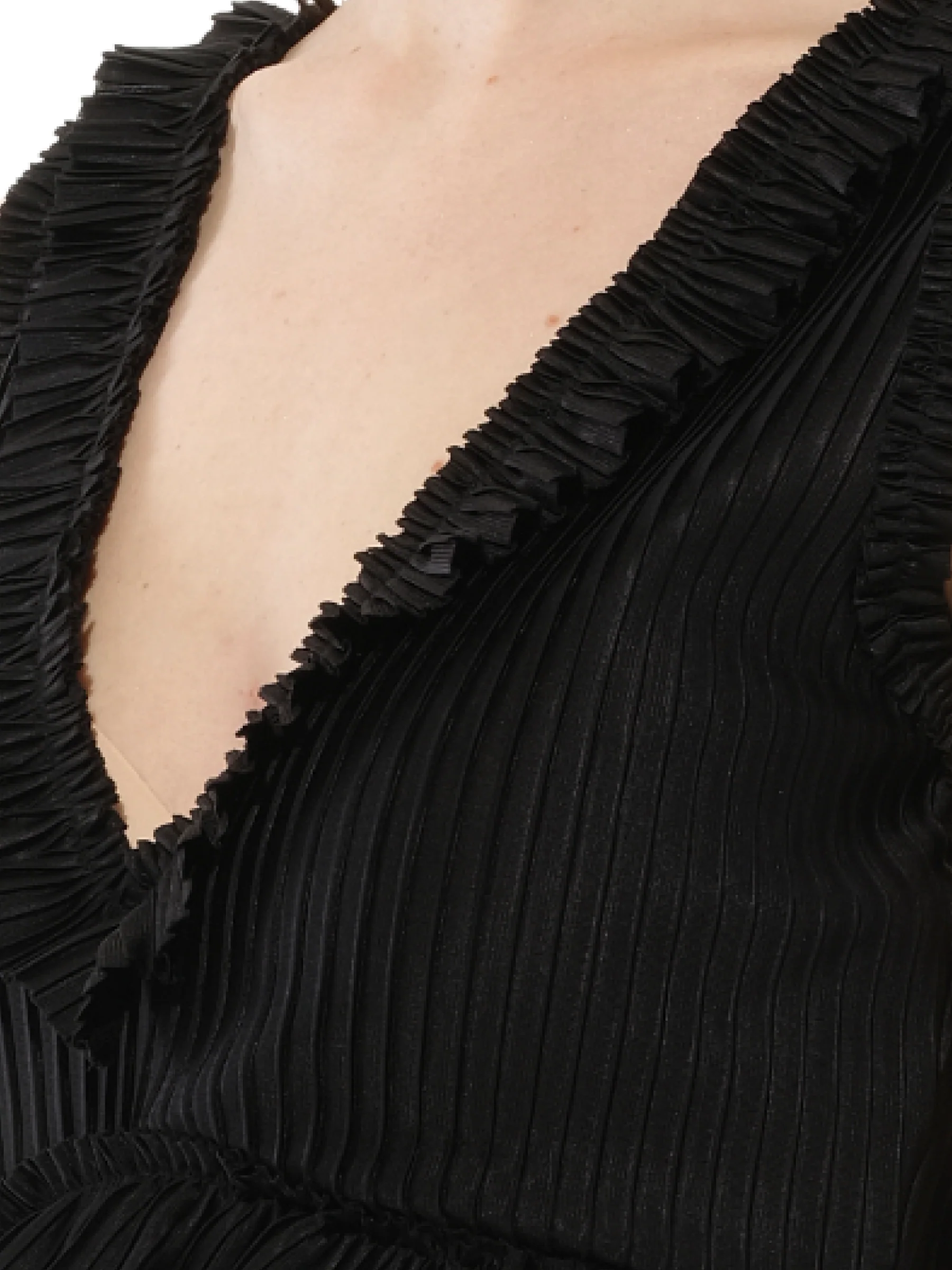 Short Pleated Dress in Black - Image 2