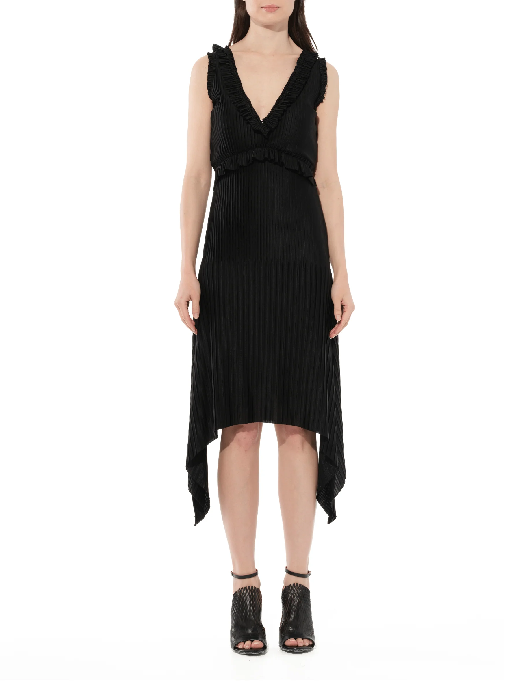Short Pleated Dress in Black - Image 4