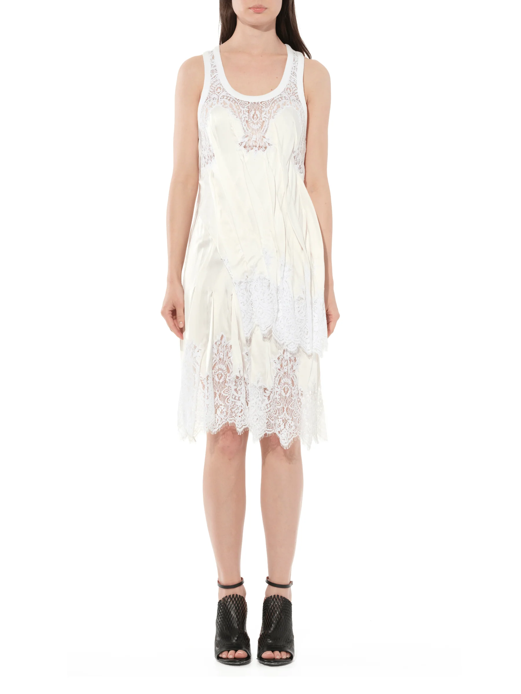 Short Dress in White - Image 4