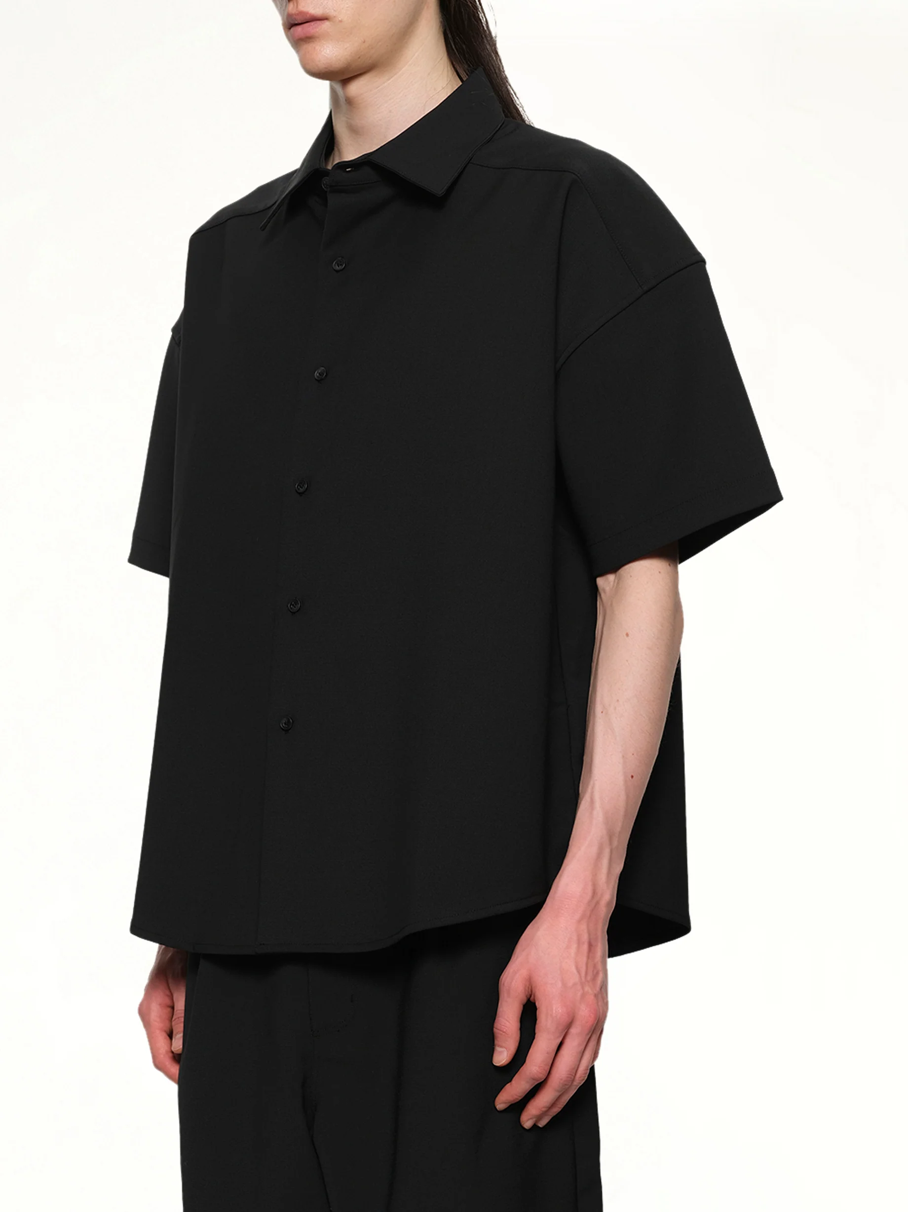 Short Sleeve Shirt in Black - Image 3