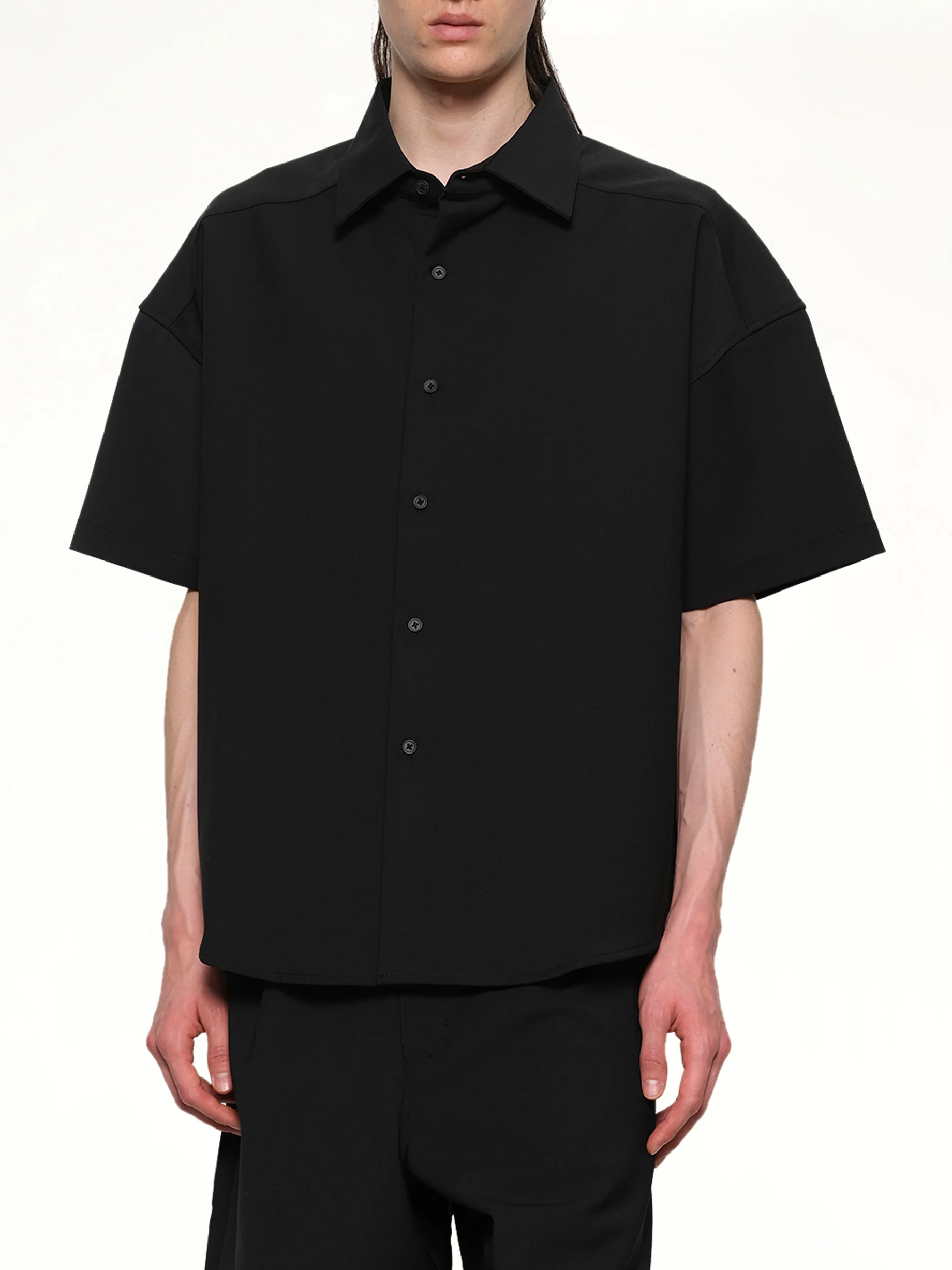 Short Sleeve Shirt in Black - Image 6