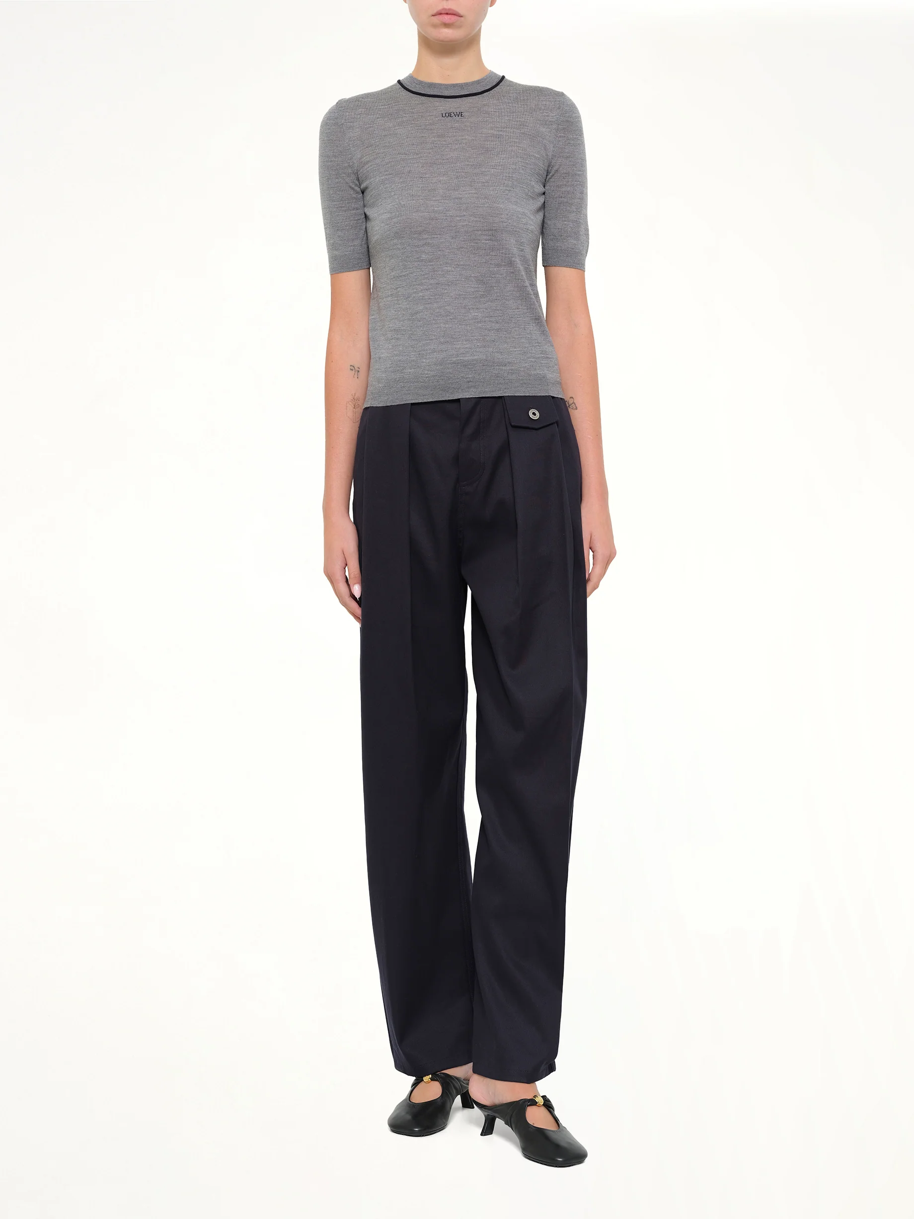 Short-Sleeve Sweater in Grey/Navy Blue - Image 4