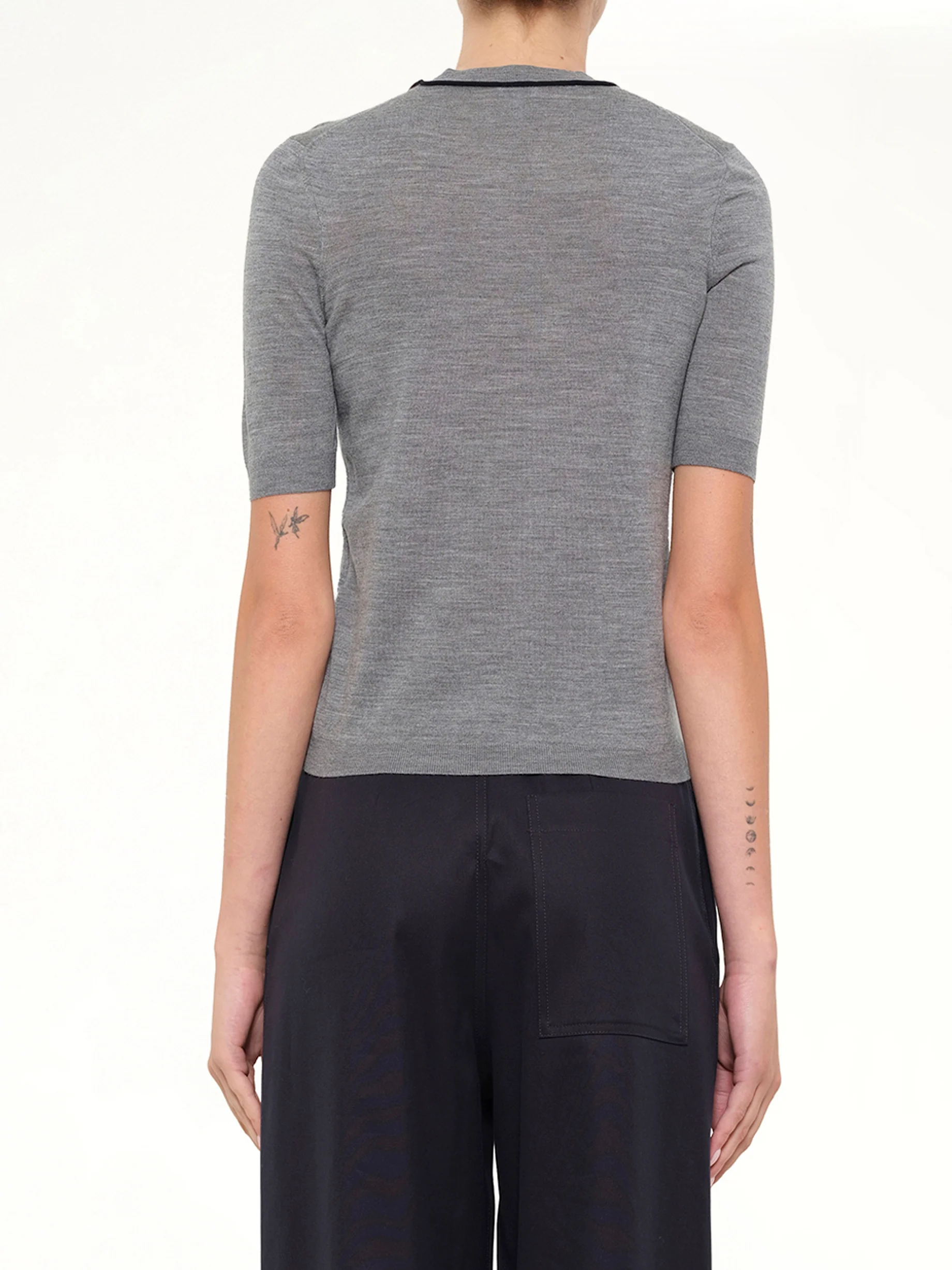 Short-Sleeve Sweater in Grey/Navy Blue - Image 5