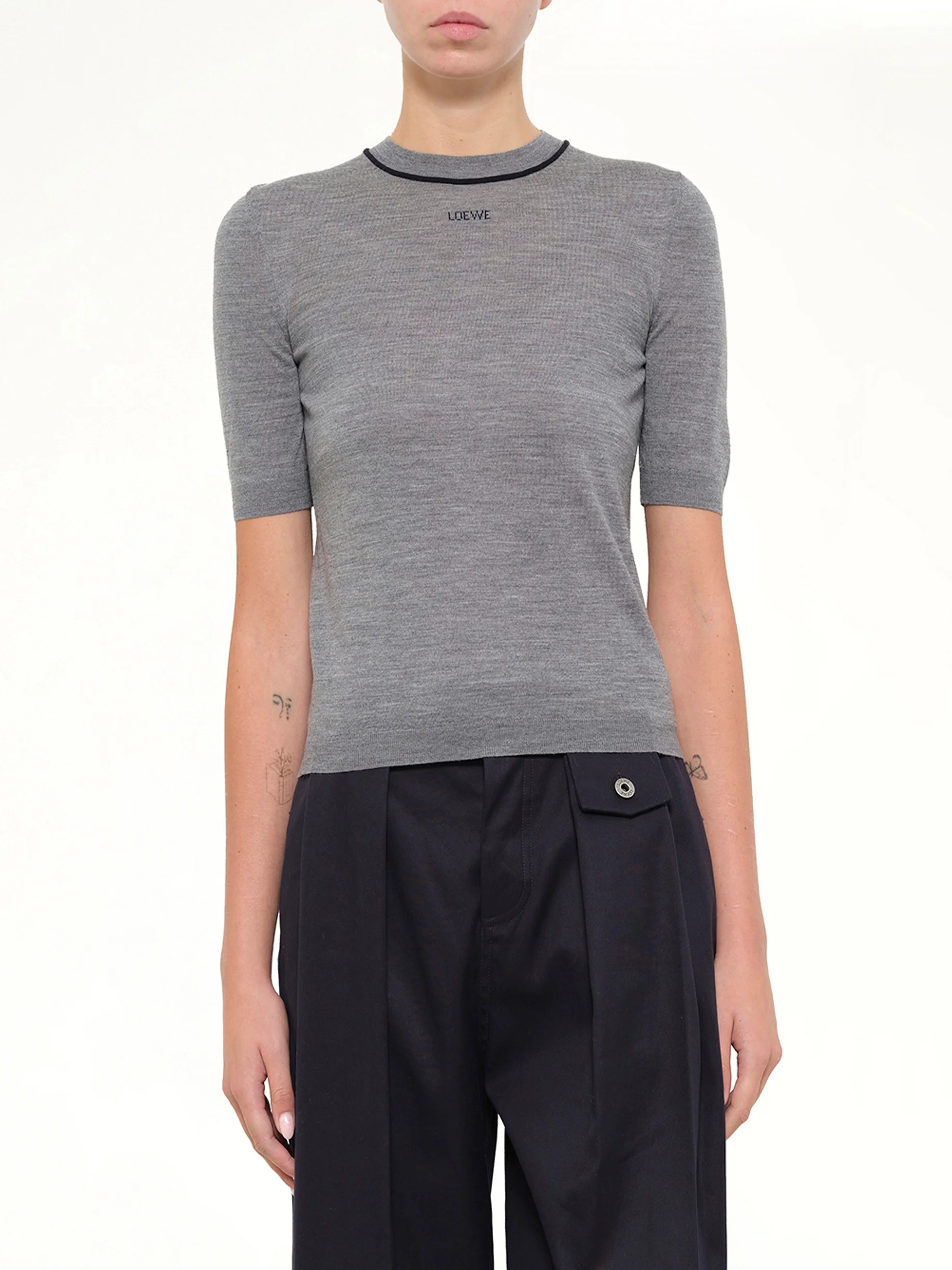 Short-Sleeve Sweater in Grey/Navy Blue - Image 6