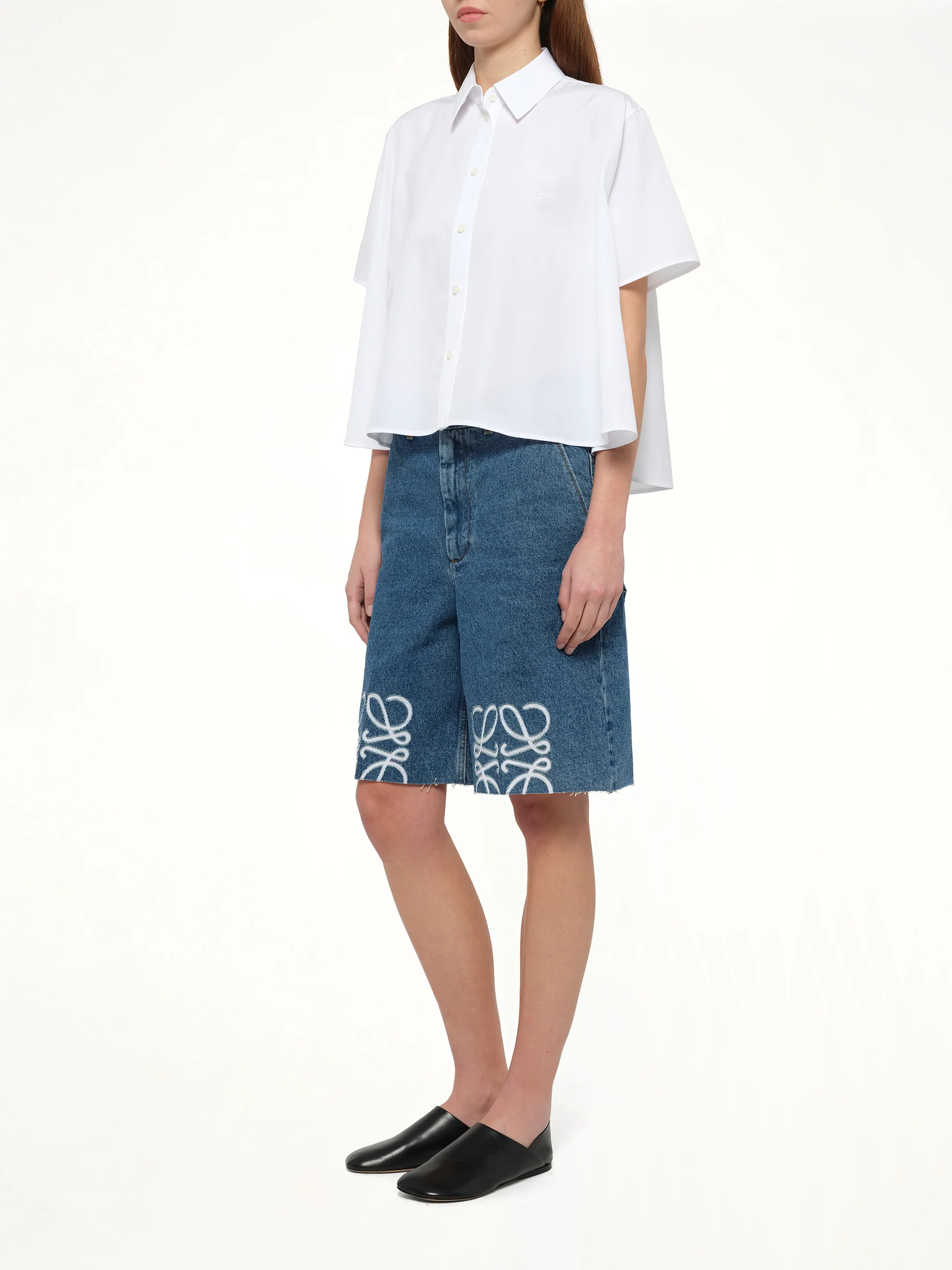 Short Sleeve Trapeze Shirt in White - Image 4