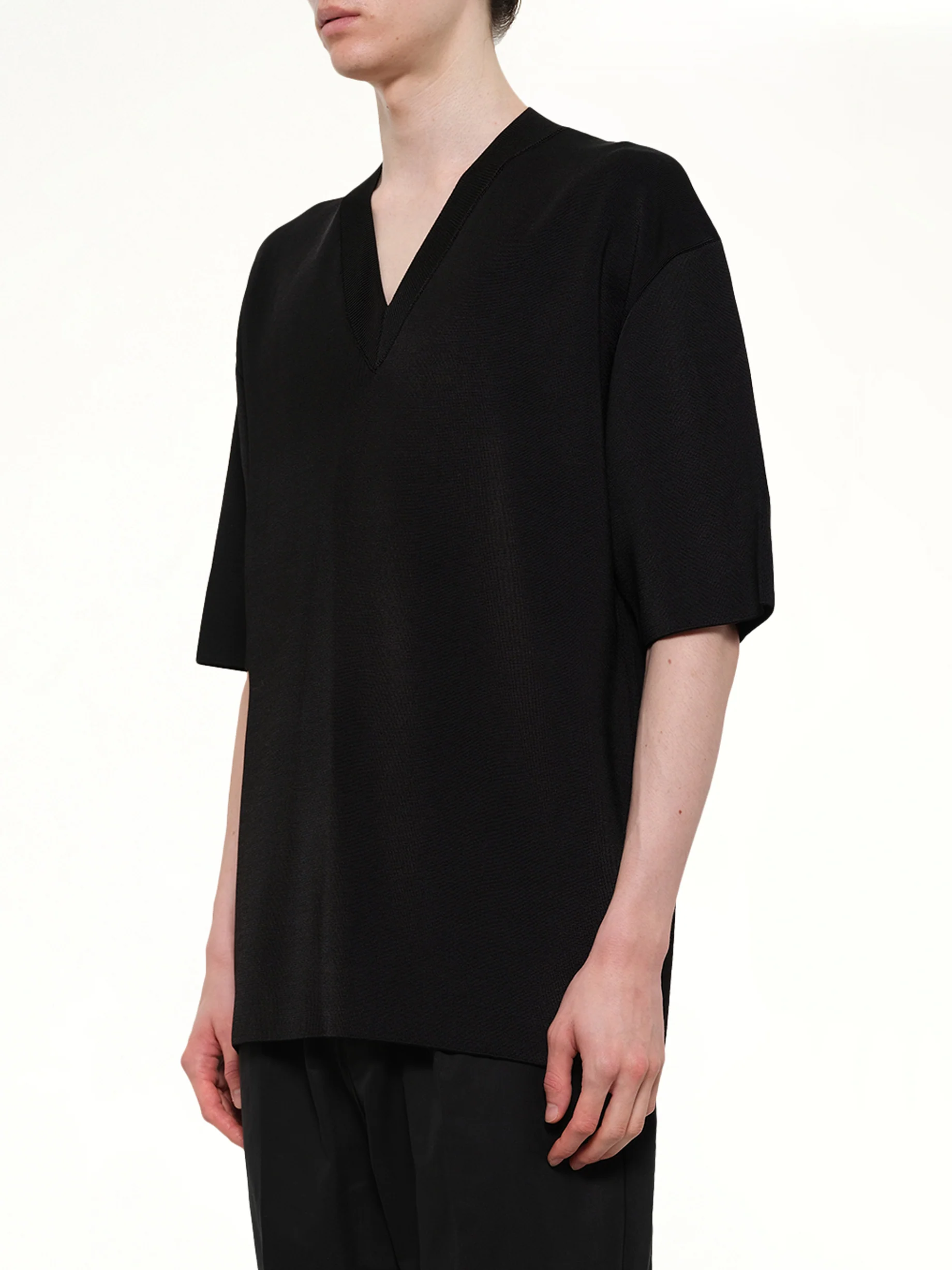 Short Sleeve V-Neck Sweater in Black - Image 3