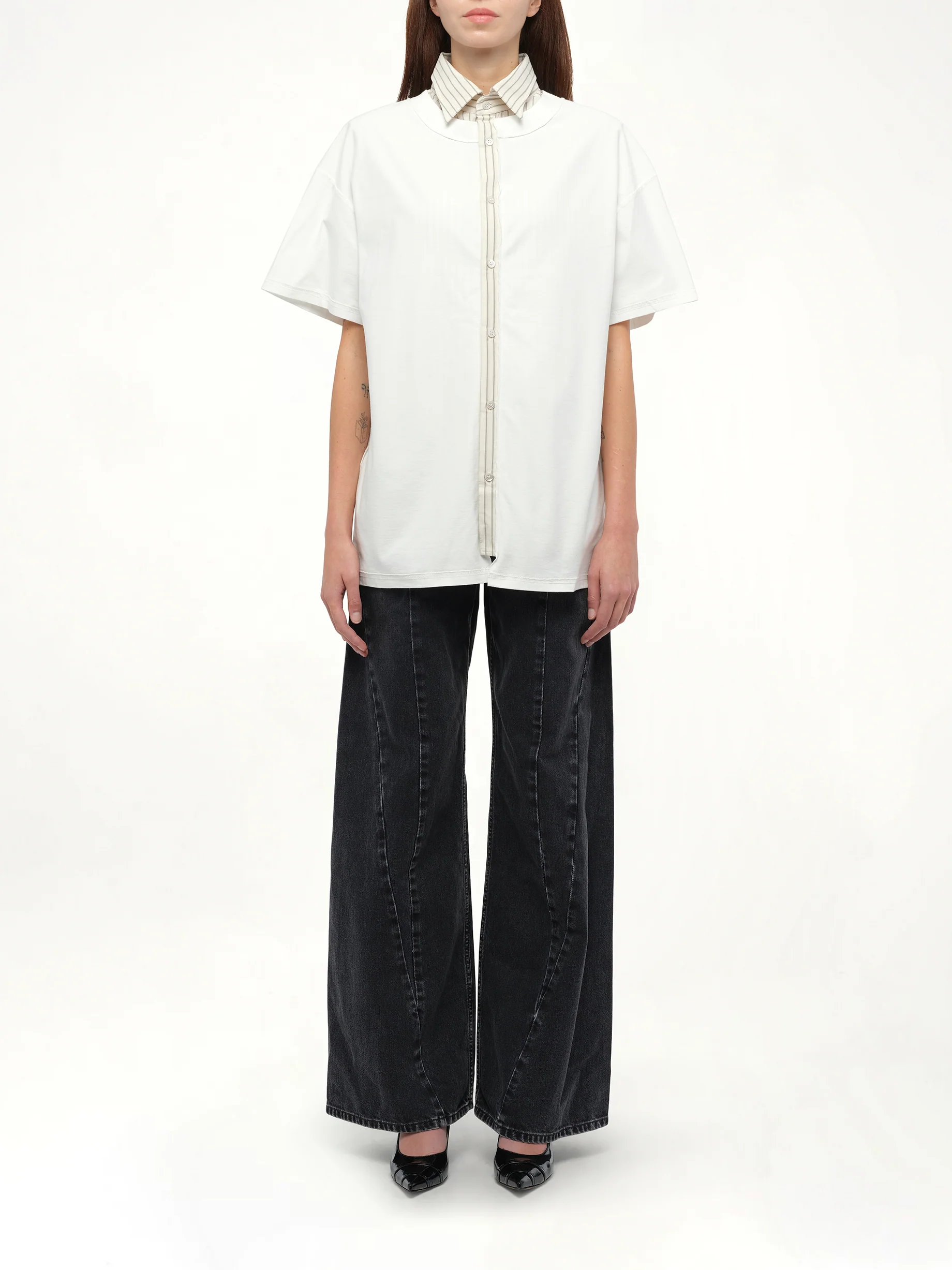 Short-sleeved Top in Off White - Image 7