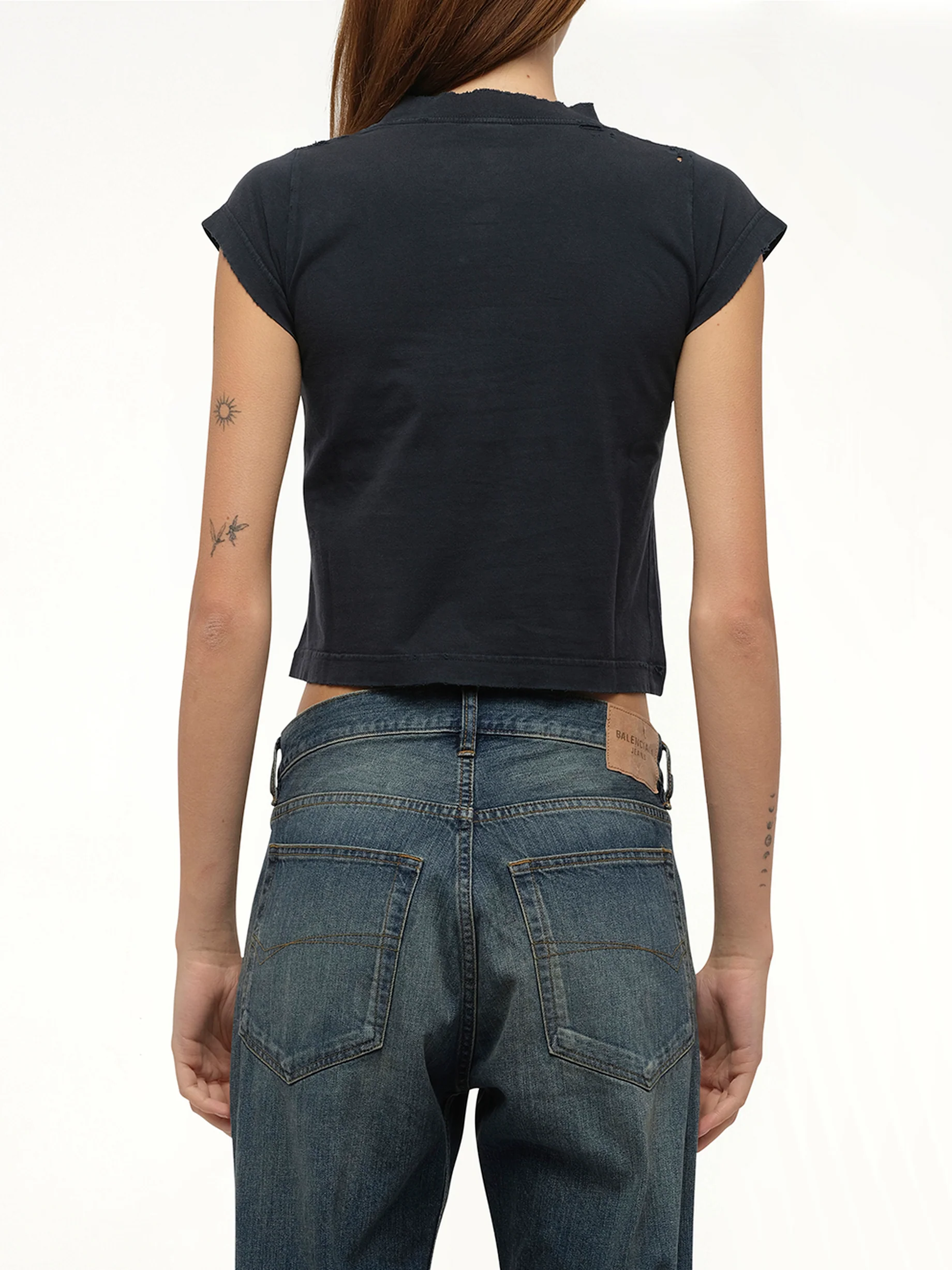 Shrunk T-Shirt in Faded Washed Black - Image 6
