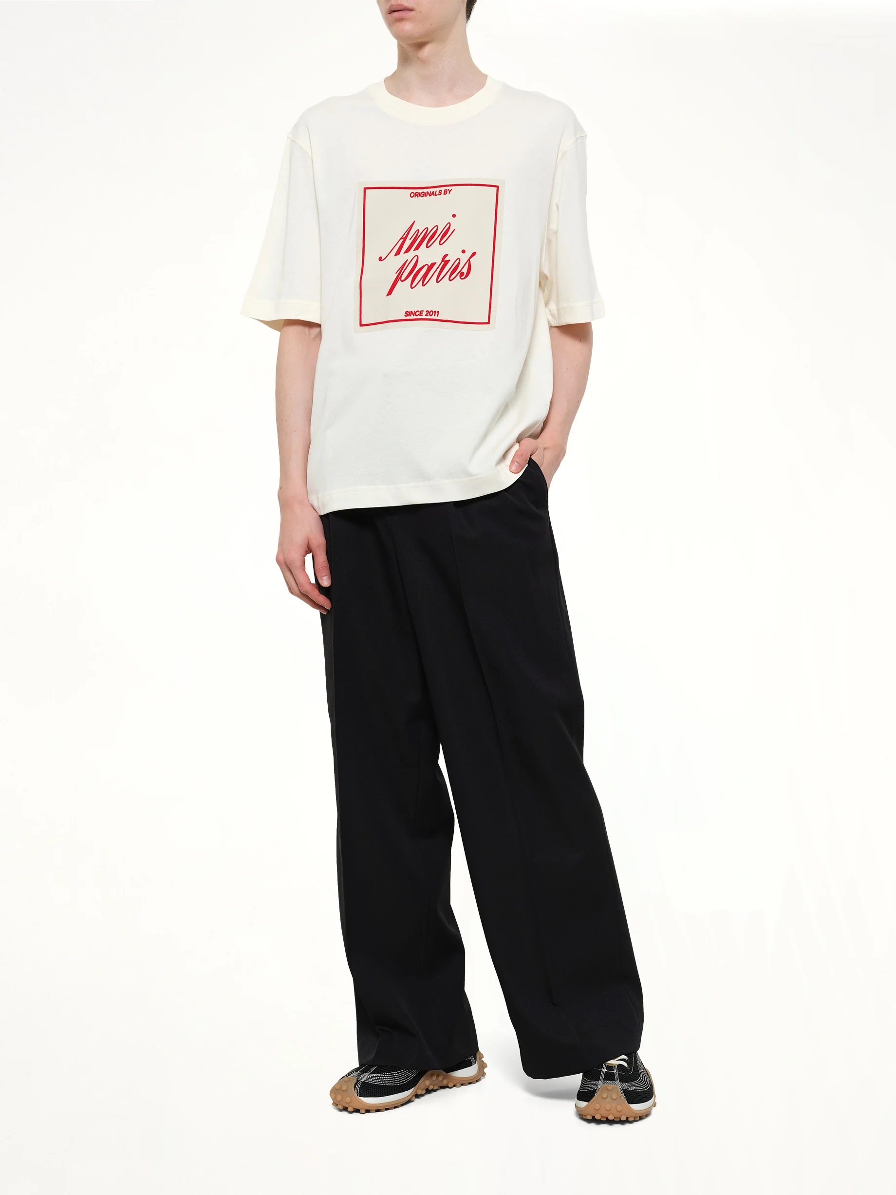 Signature Print Boxy Fit T-Shirt in White - Image 4