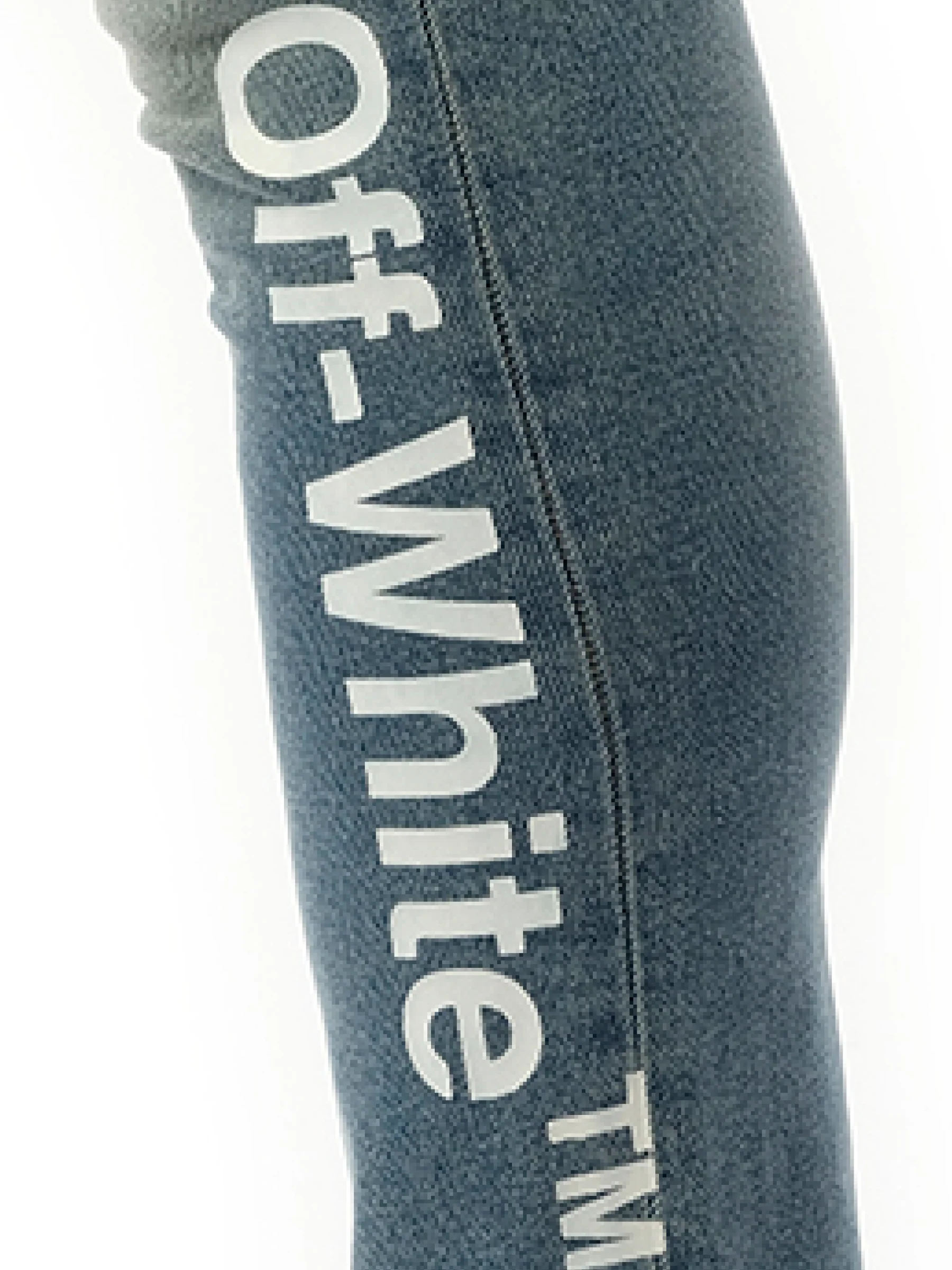 Skinny Denim Jeans in Vintage - Image 3