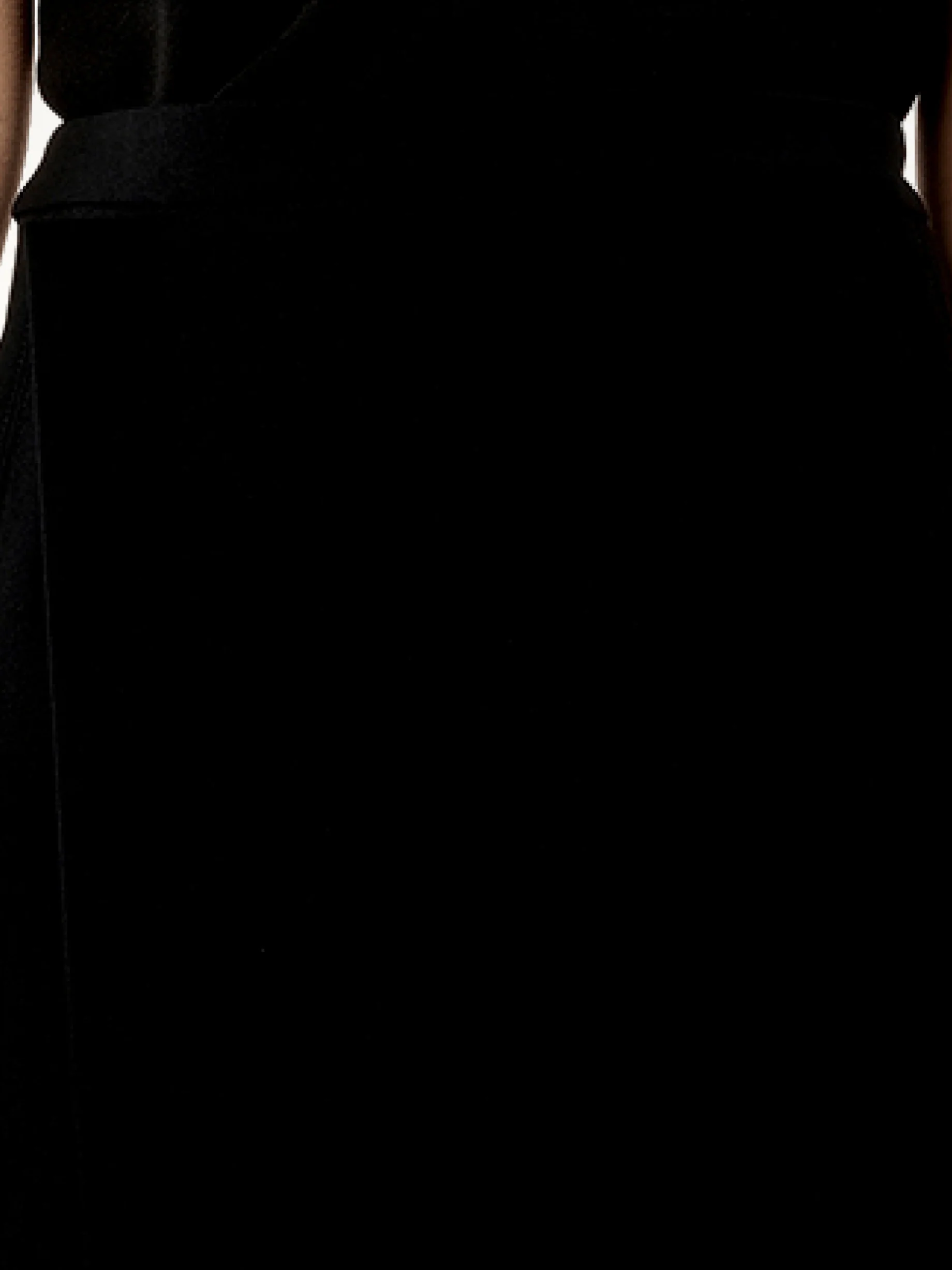 Skirt in Black - Image 2