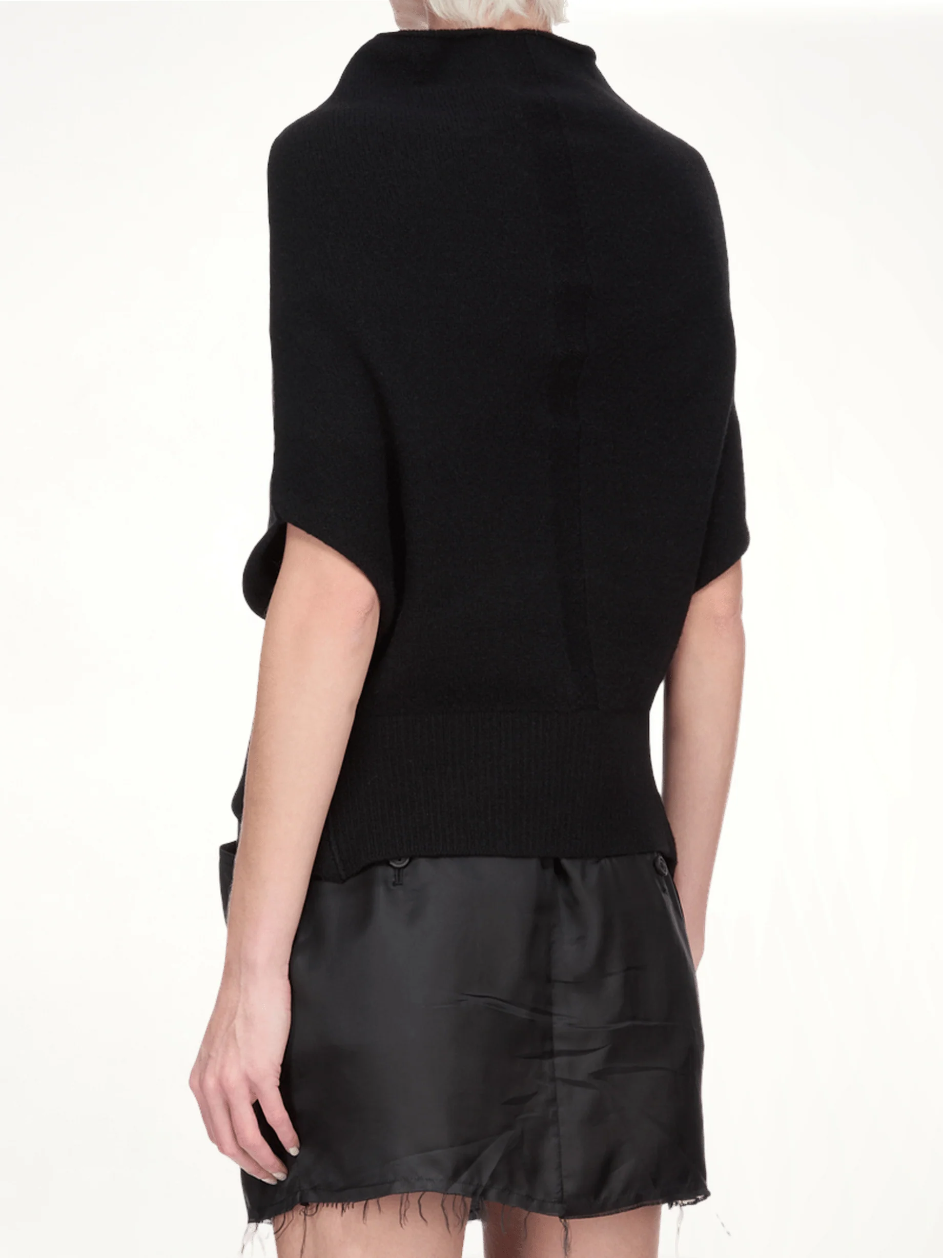 SL Shroud in Black - Image 7