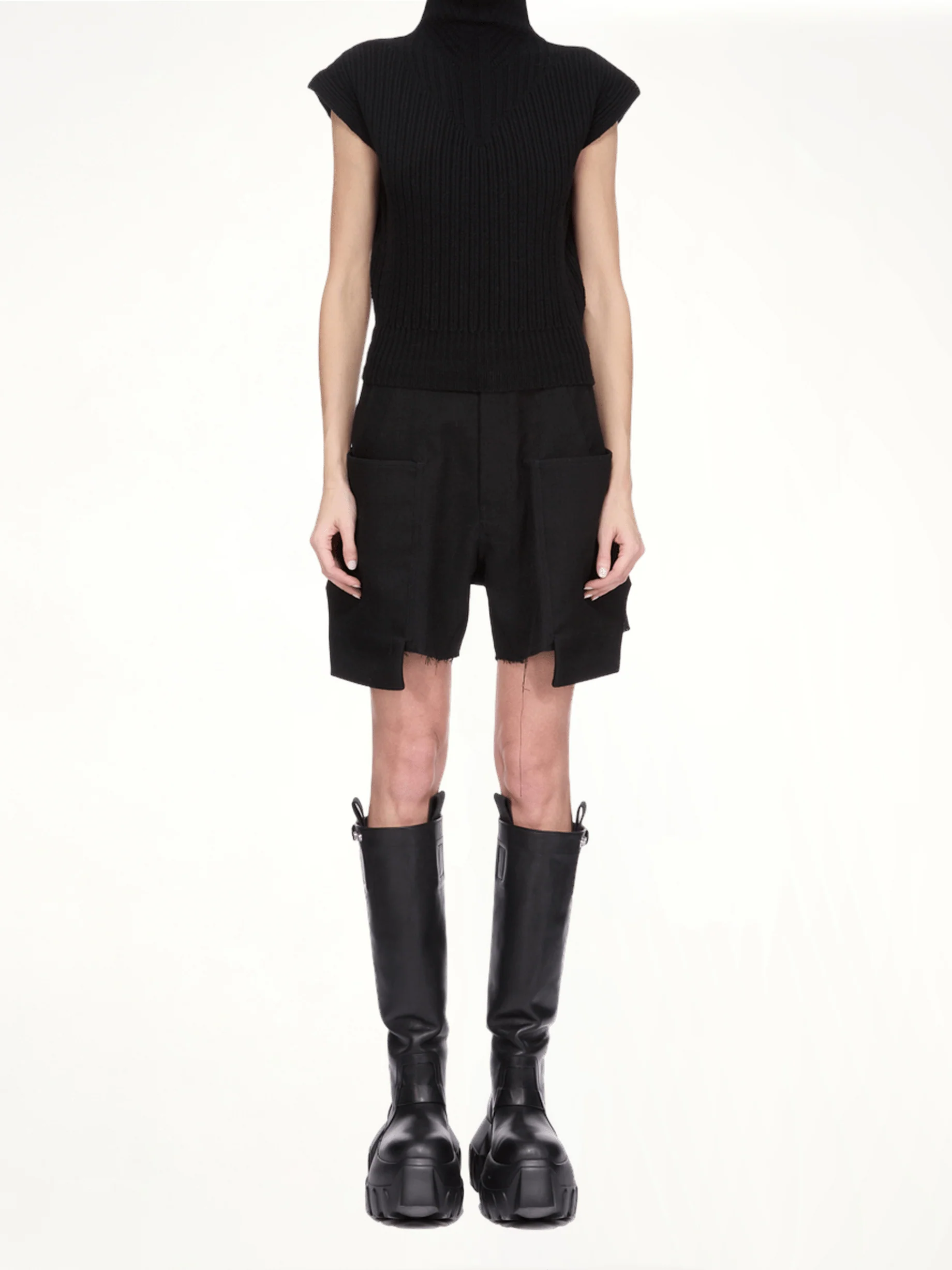 SL Turtle Cable Sweater in Black - Image 5