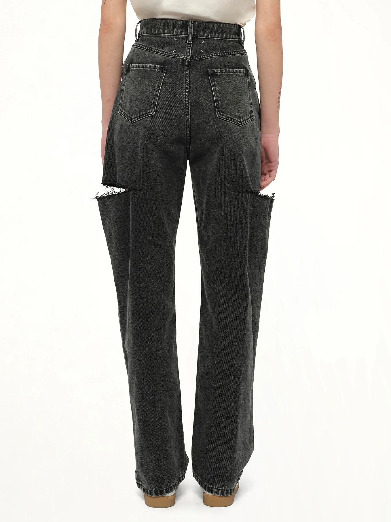 Slash Loose Fit Denim Jeans in Black - Image 5