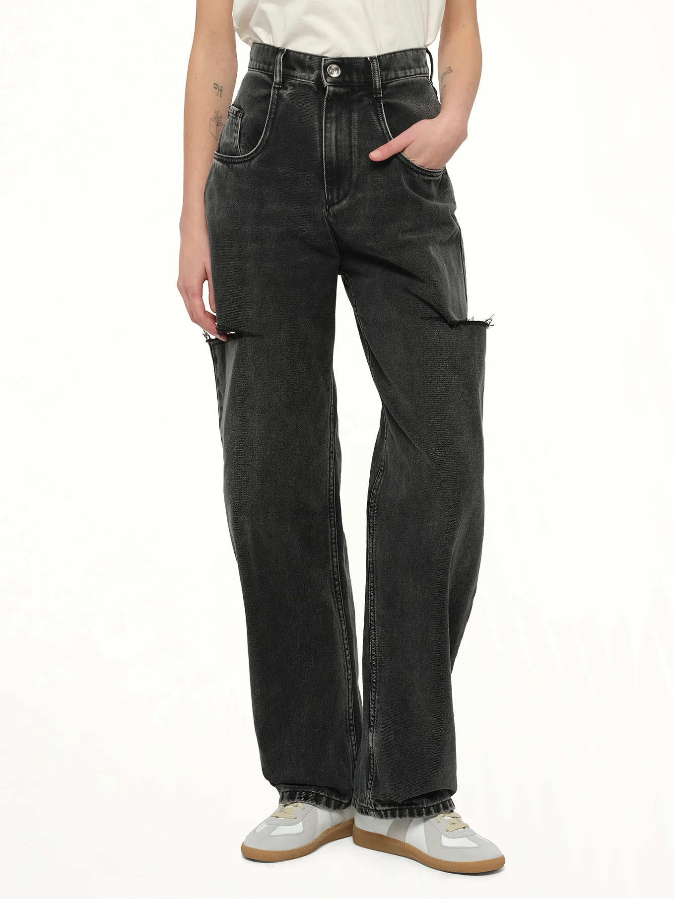 Slash Loose Fit Denim Jeans in Black - Image 6