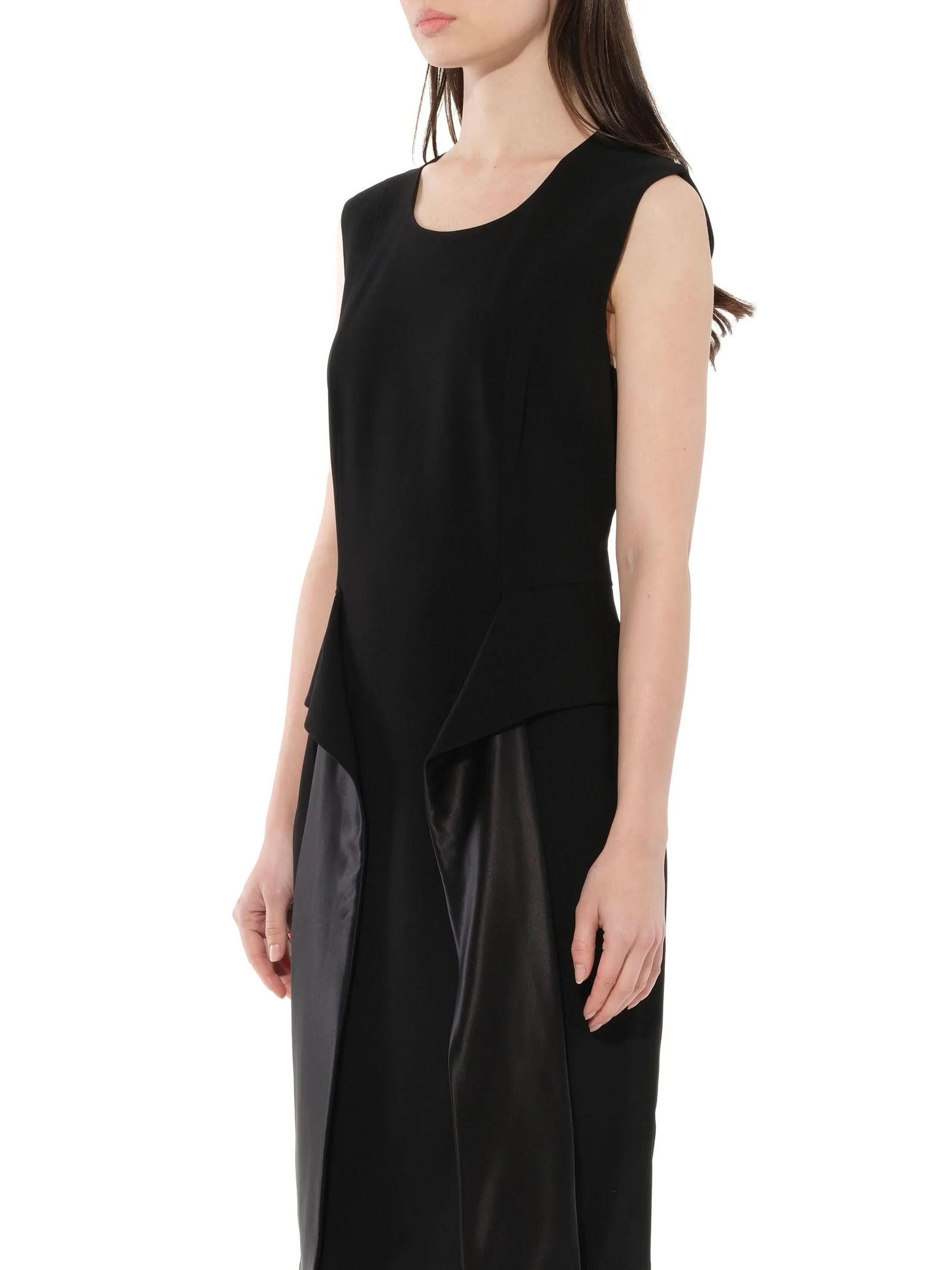 Sleeveless Dress in Black - Image 5