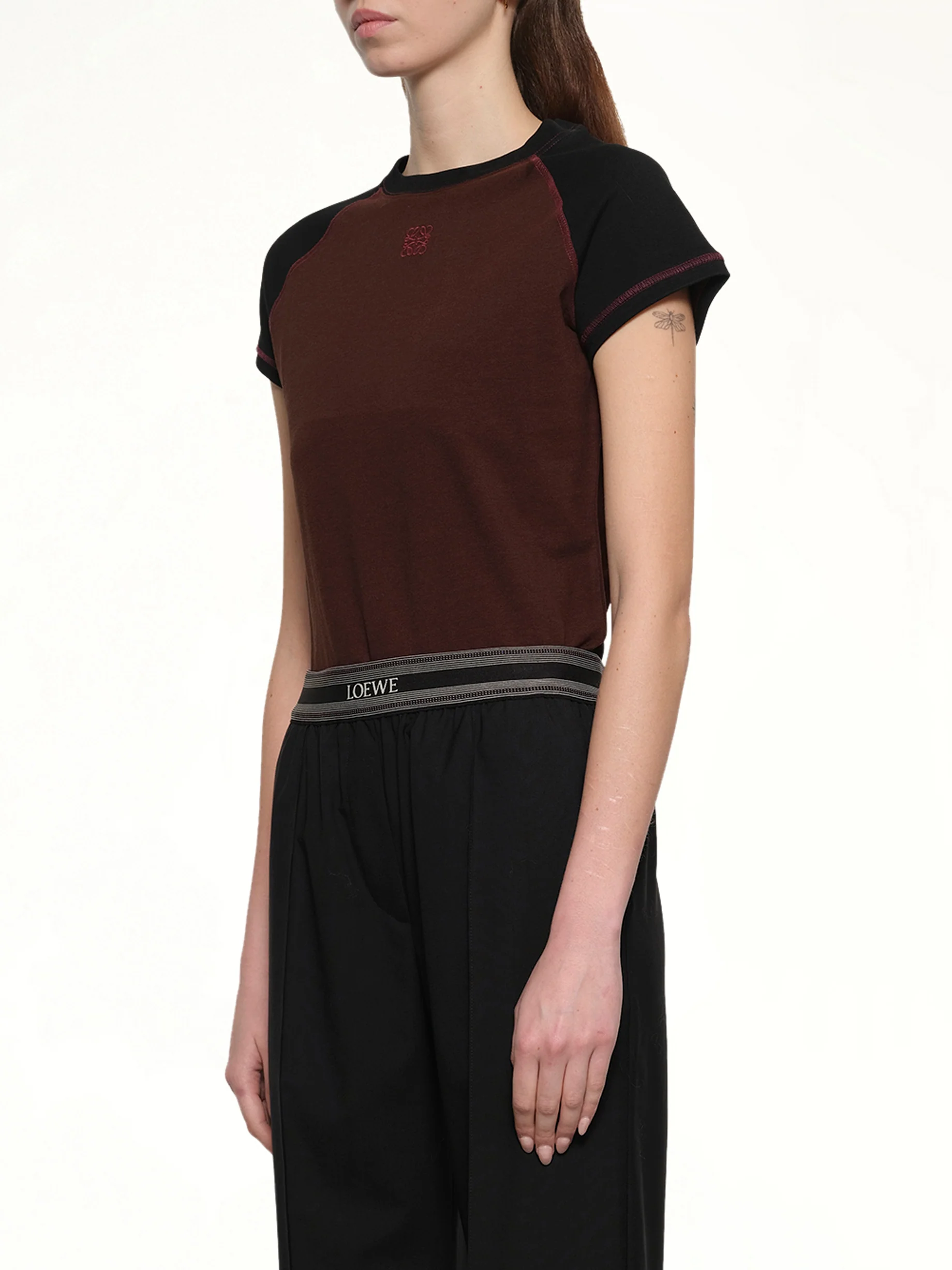 Small Fit T-Shirt in Black/Burgundy - Image 3