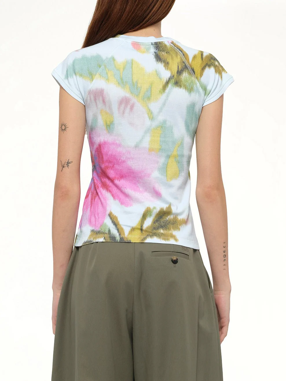 Small Fit T-Shirt in Light Blue/Multicolour - Image 5