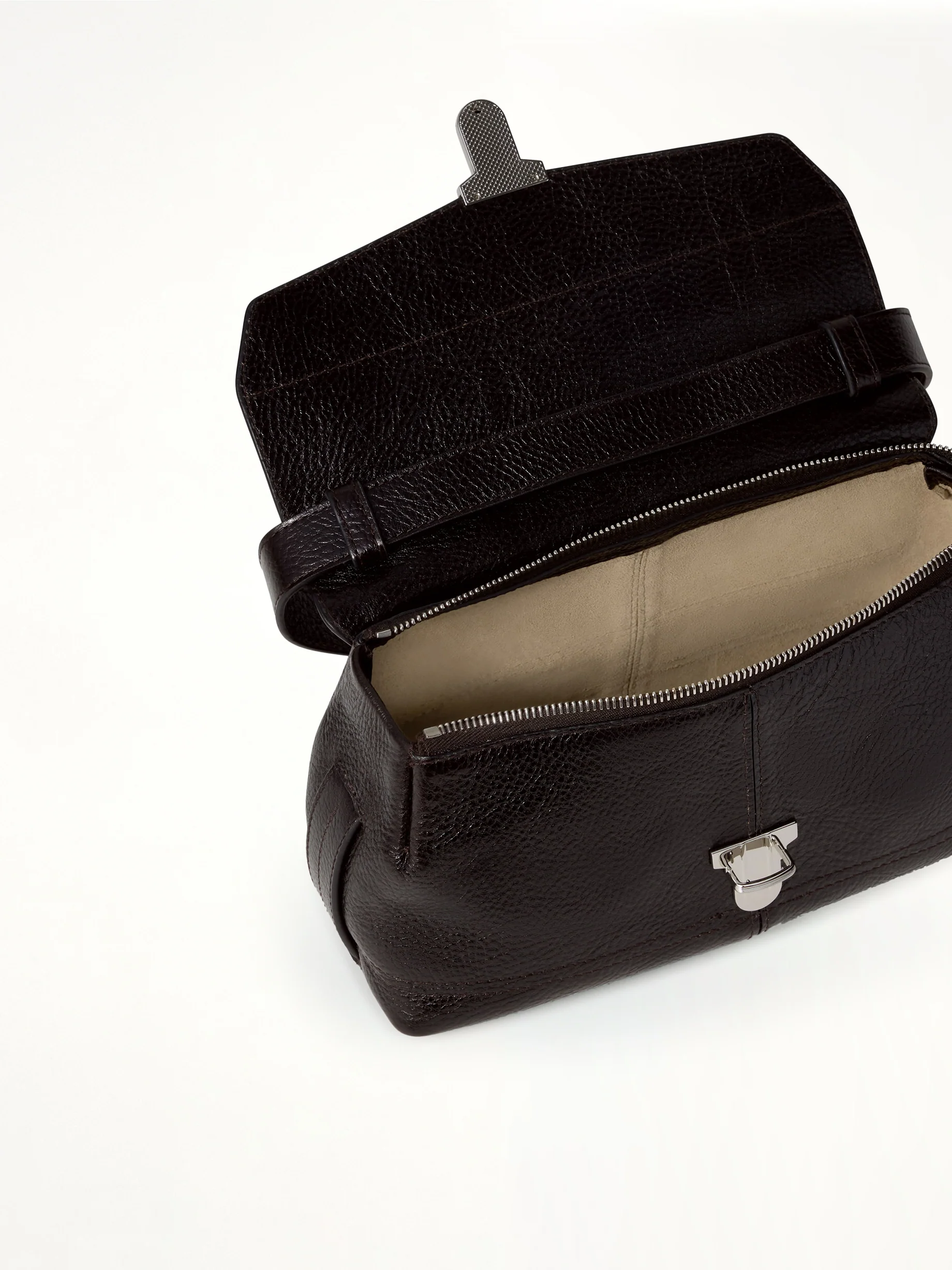 Small Gear Bag in Espresso - Image 5