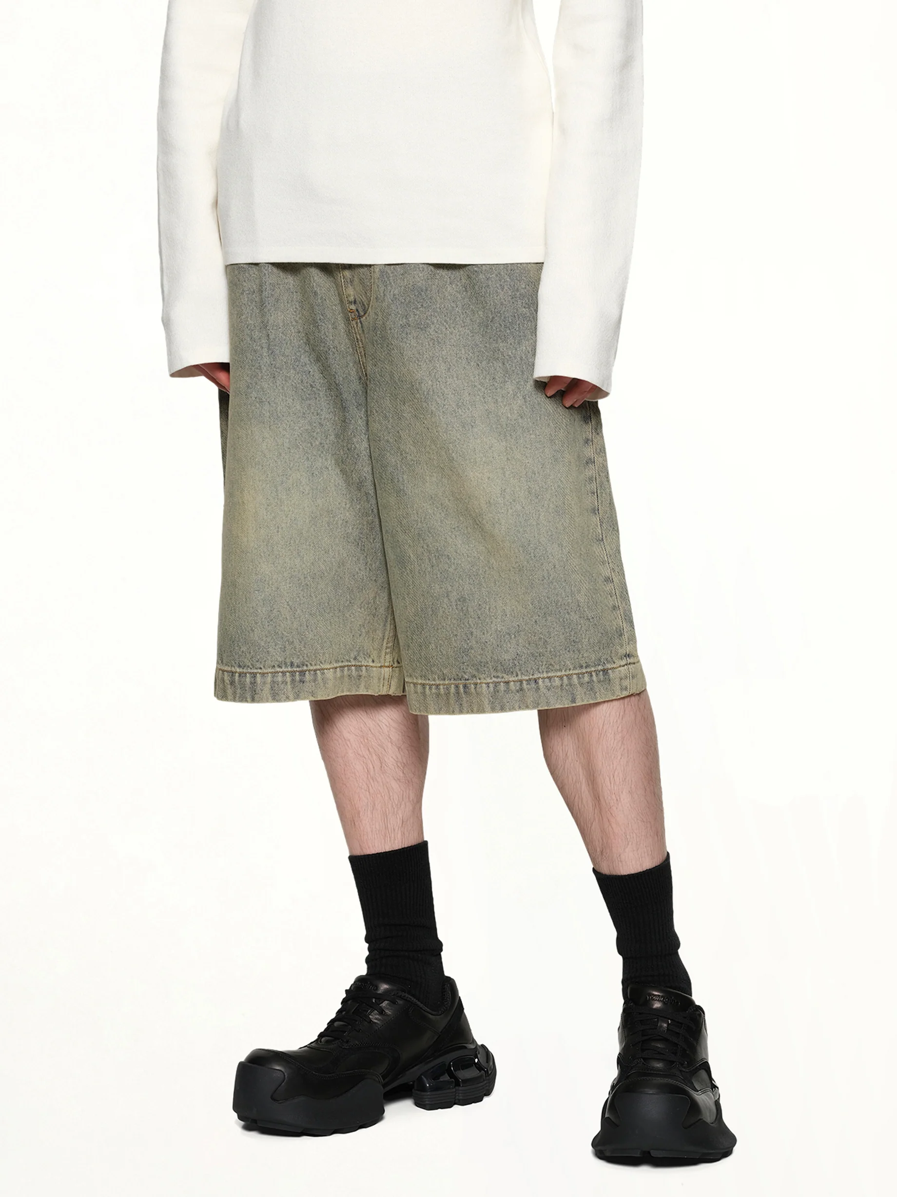 Spar Shorts in Surfacewave - Image 6