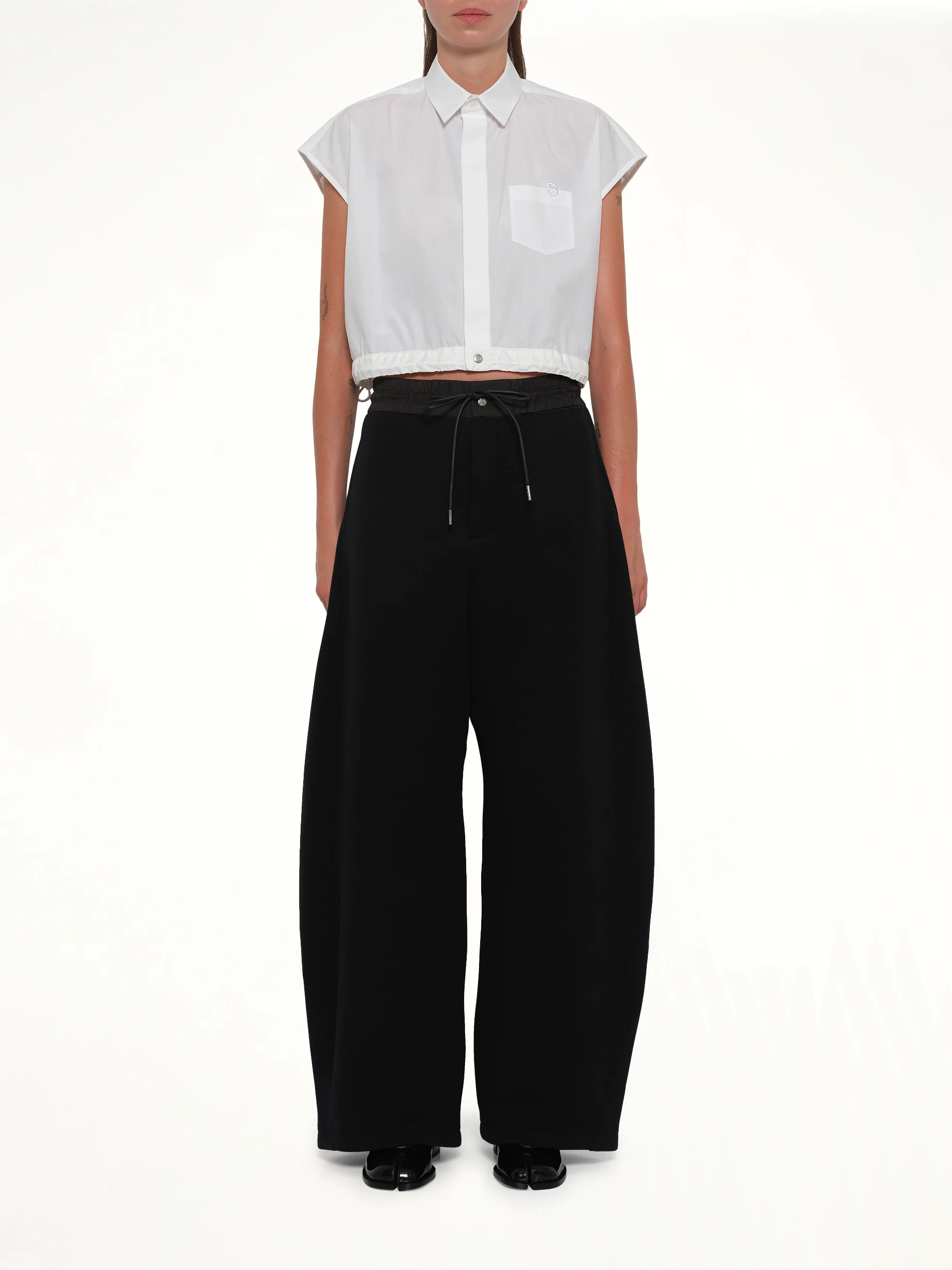 Sponge Barrel Sweatpants in Black - Image 7