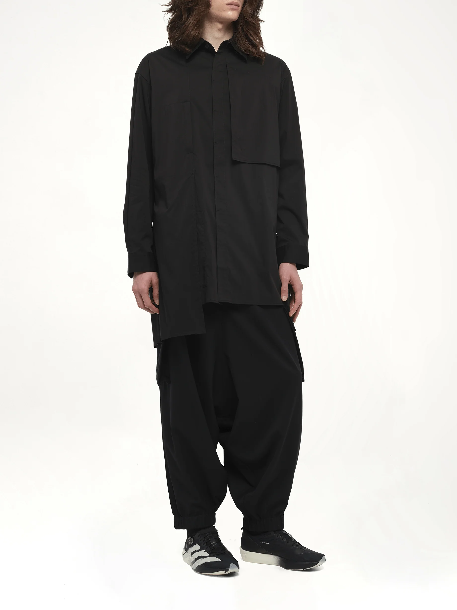 Sporty Cotton Shirt in Black - Image 4