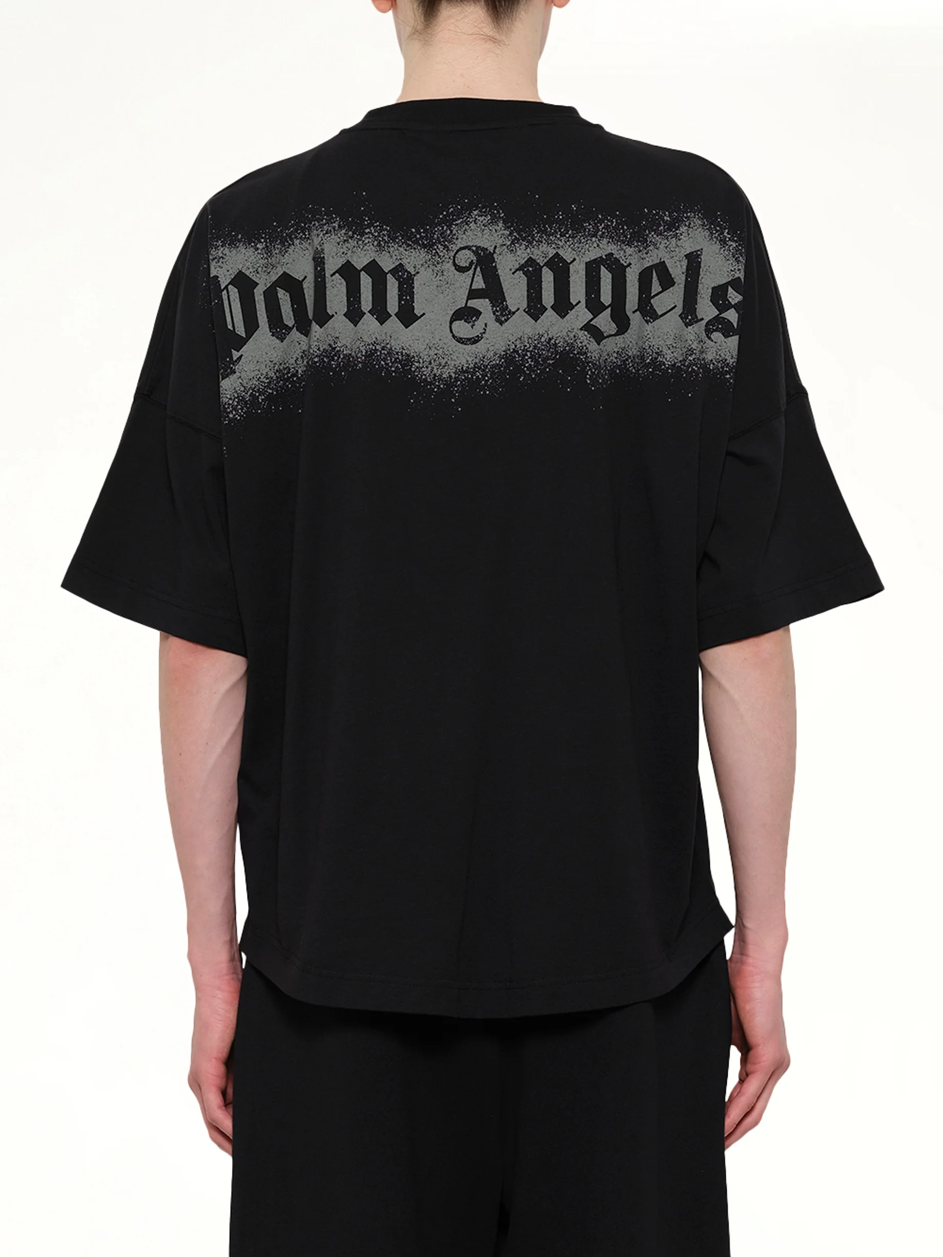 Spray Bear Over T-Shirt in Black/Dark Grey - Image 5