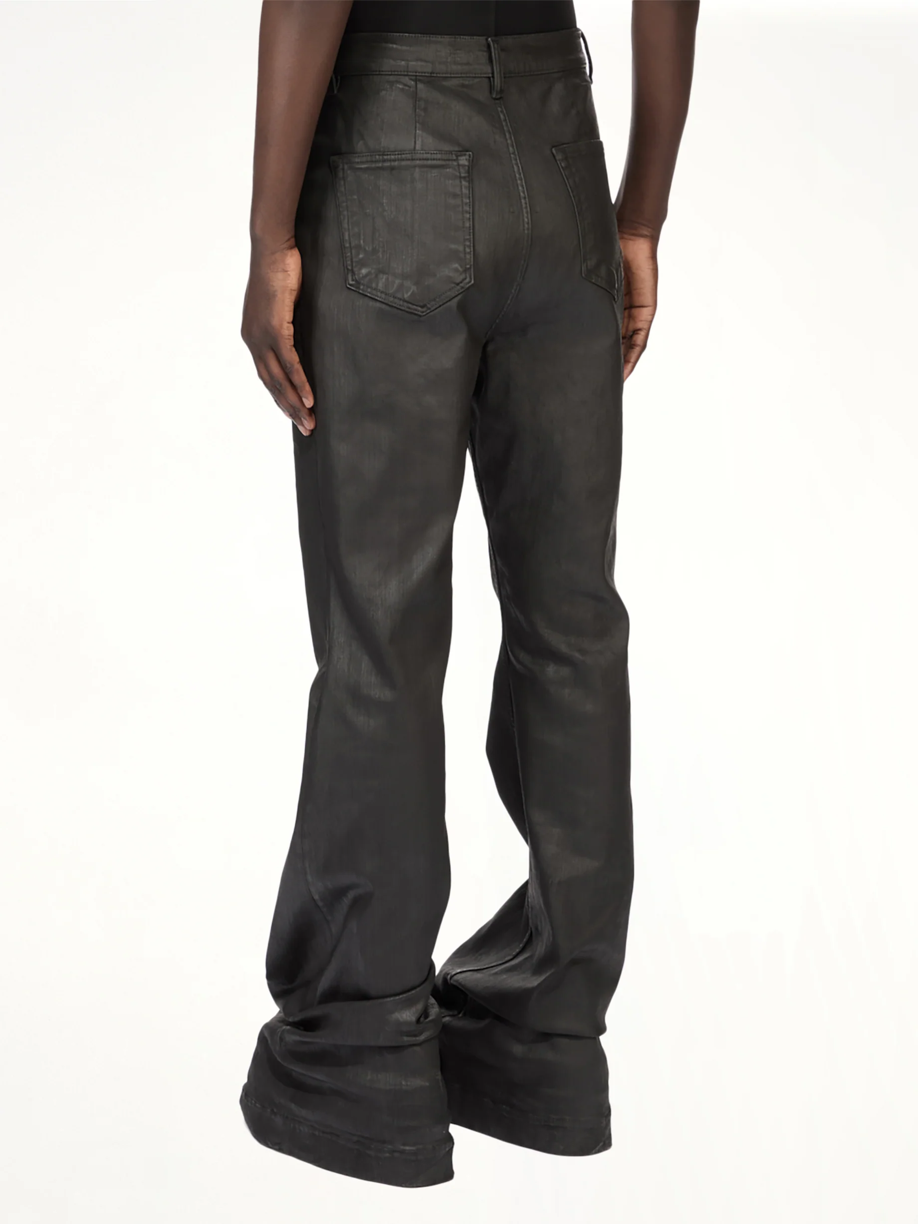 Bolan Bootcut Jeans in Black - Image 8