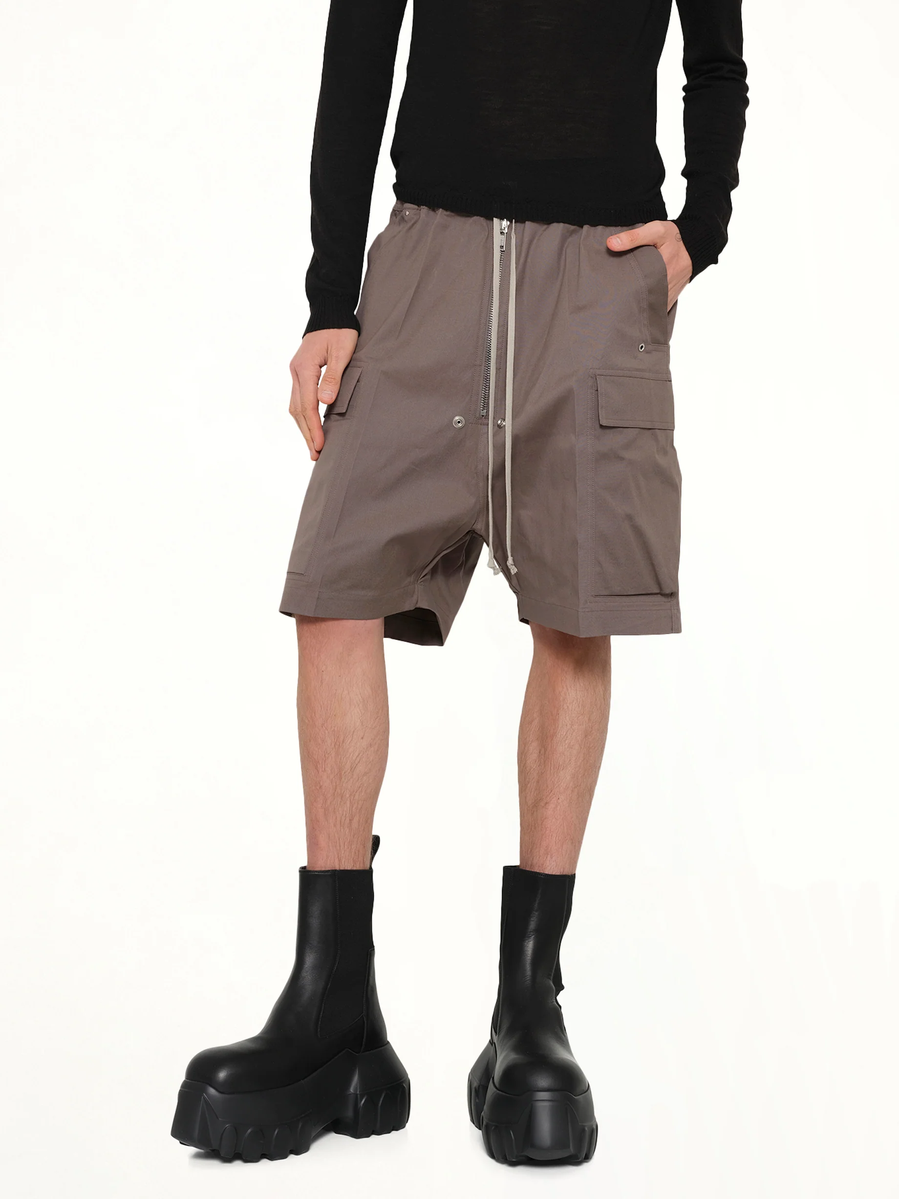Cargobela Shorts in Dust - Image 6