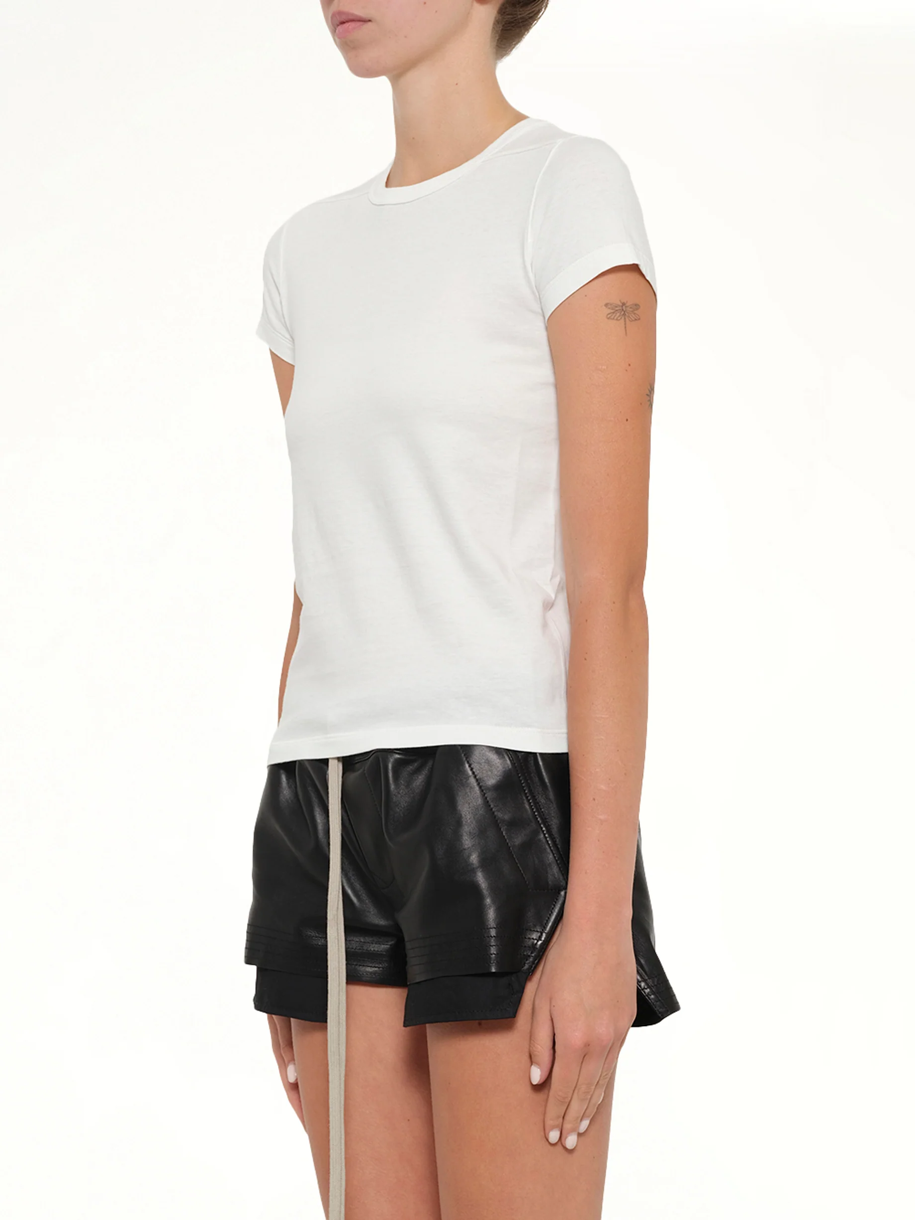 Cropped Level T in Milk - Image 3