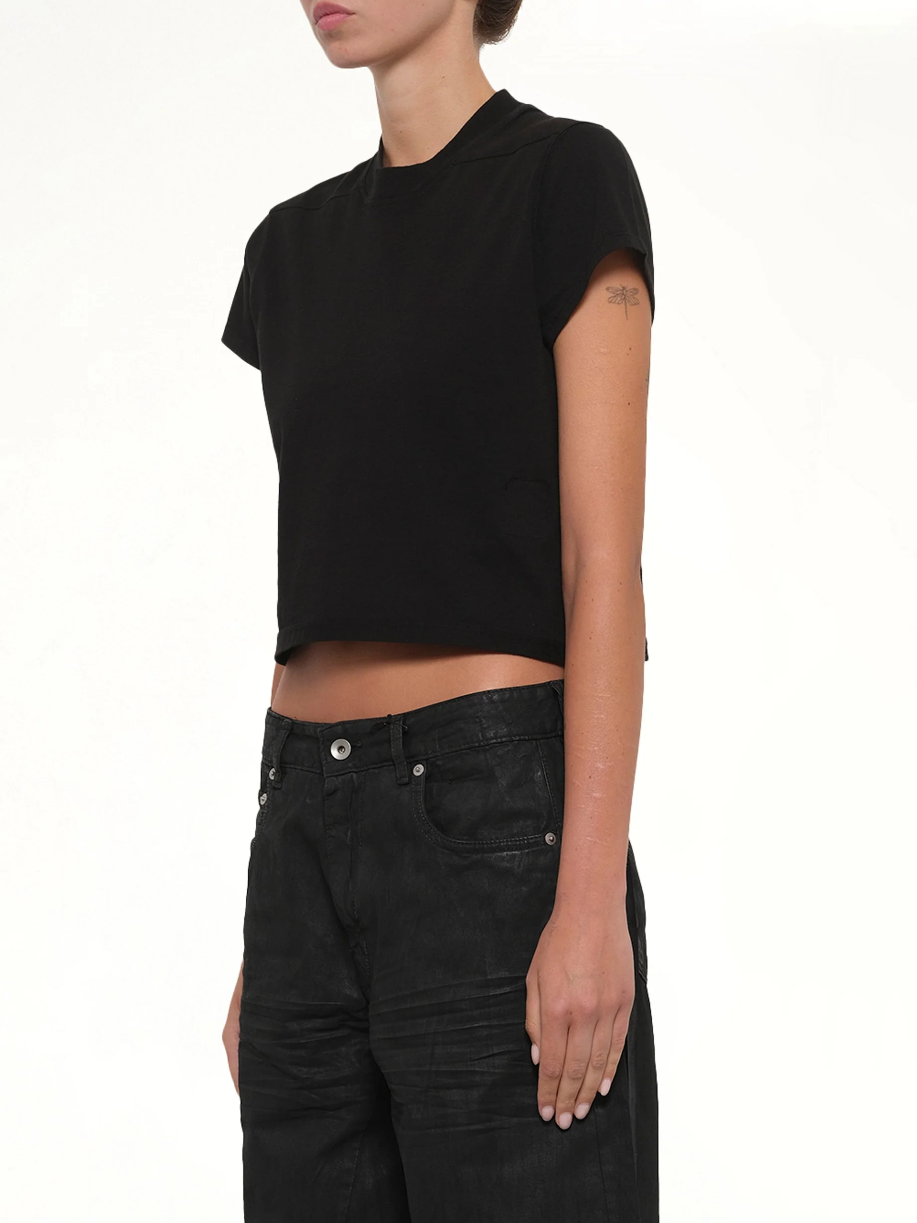 Cropped Small Level T in Black - Image 3