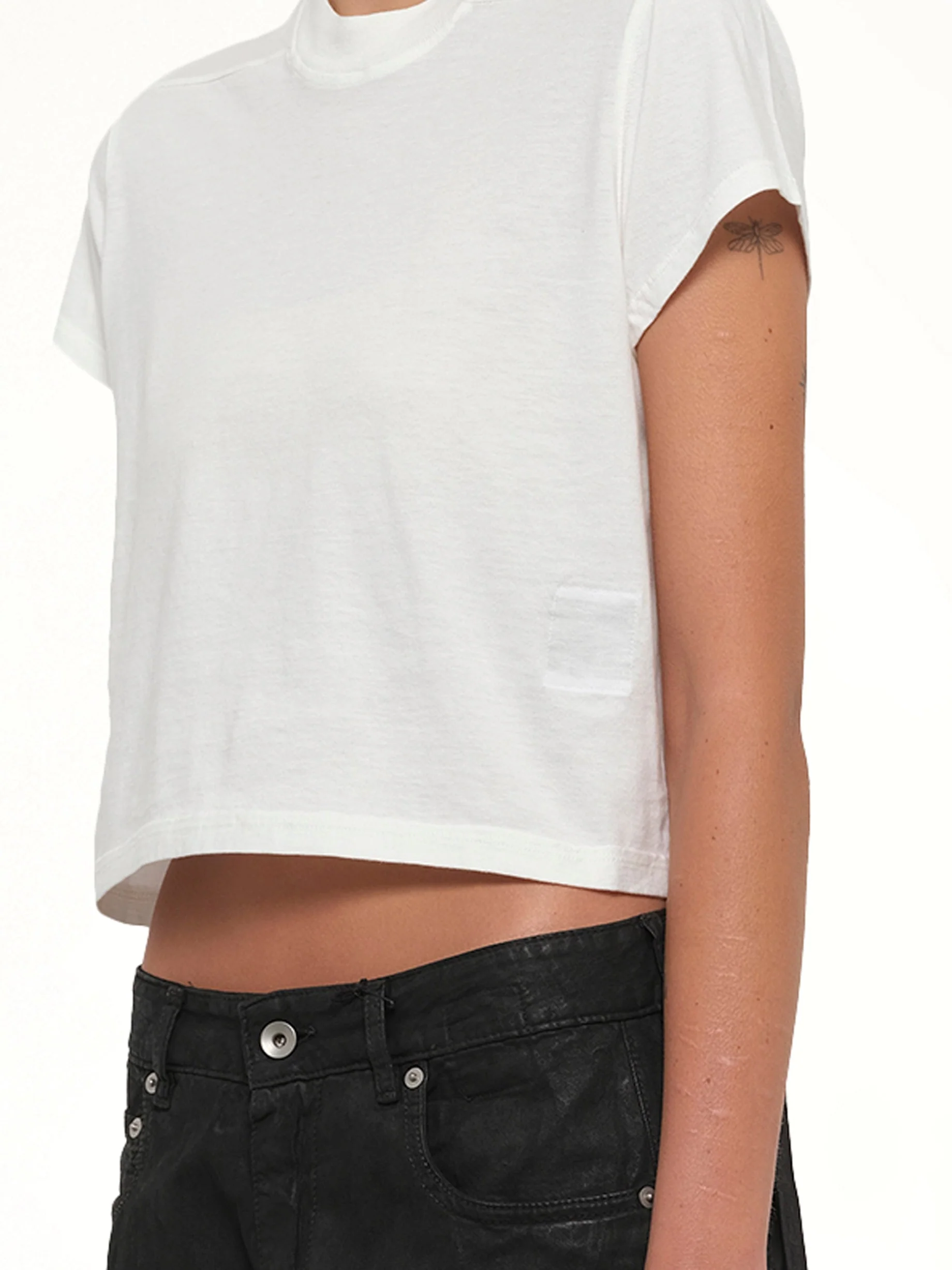 Cropped Small Level T in Milk - Image 8