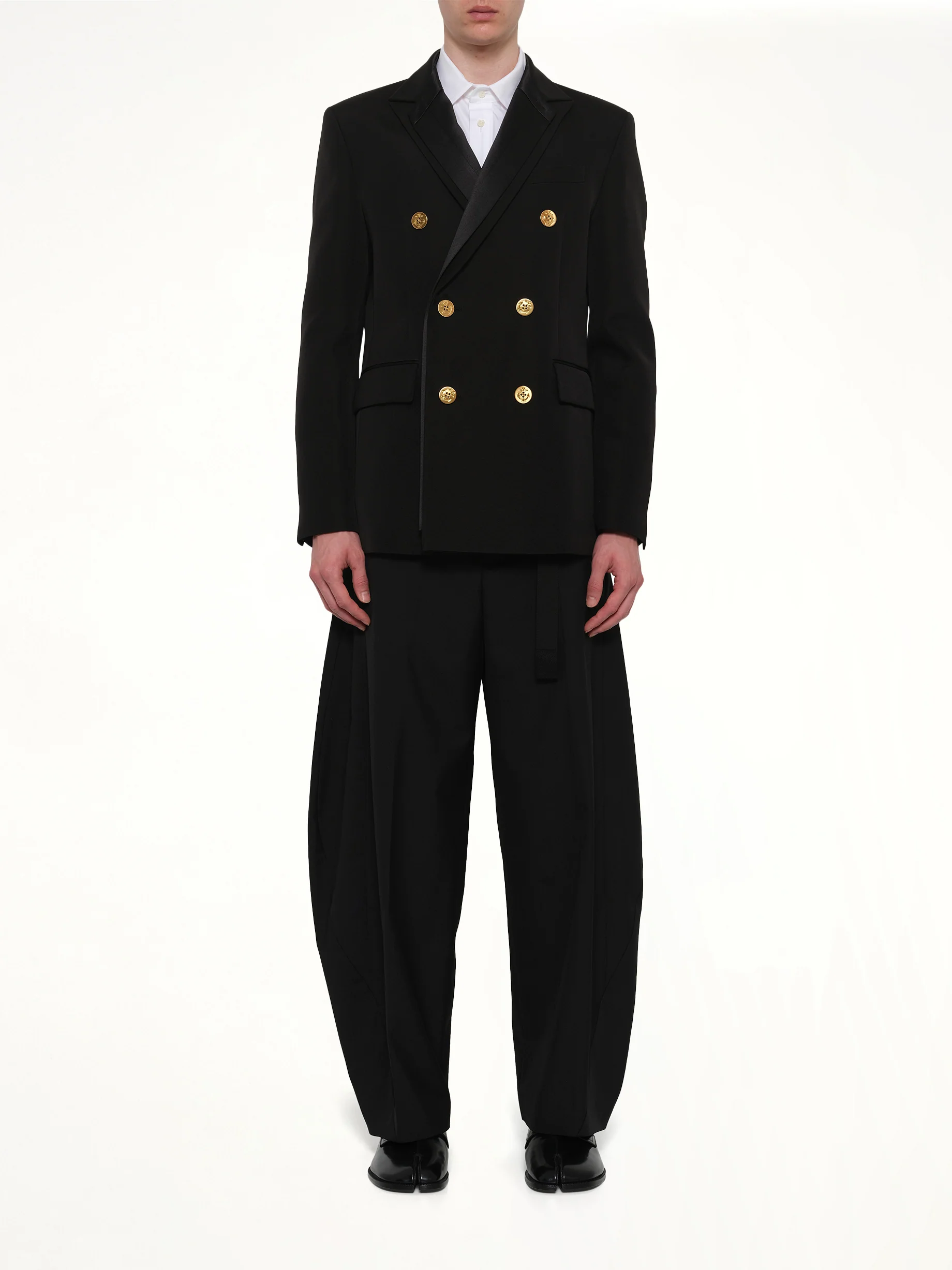 Double-Faced Silk Cotton Jacket in Black - Image 7