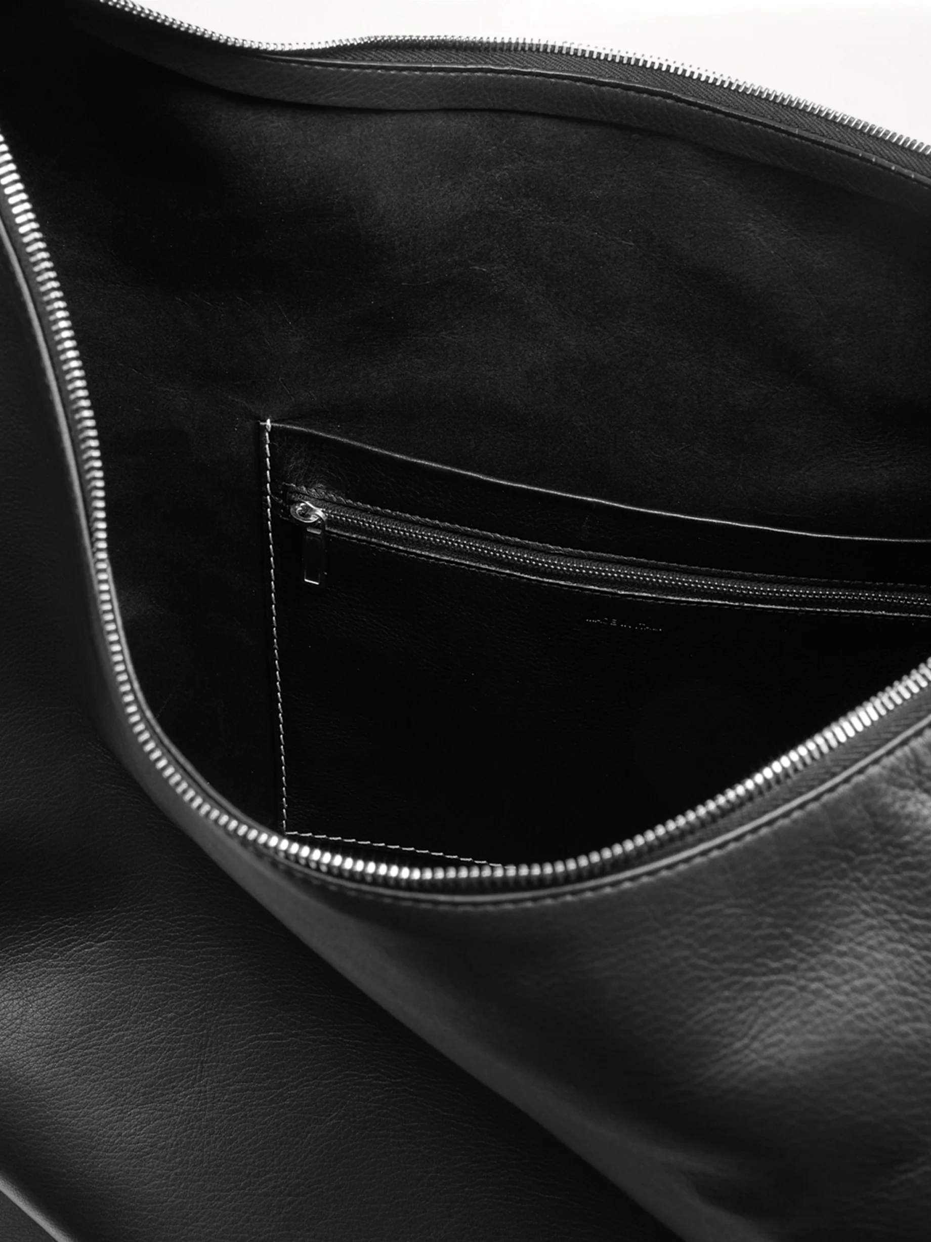 Gemini Bag in Black - Image 6