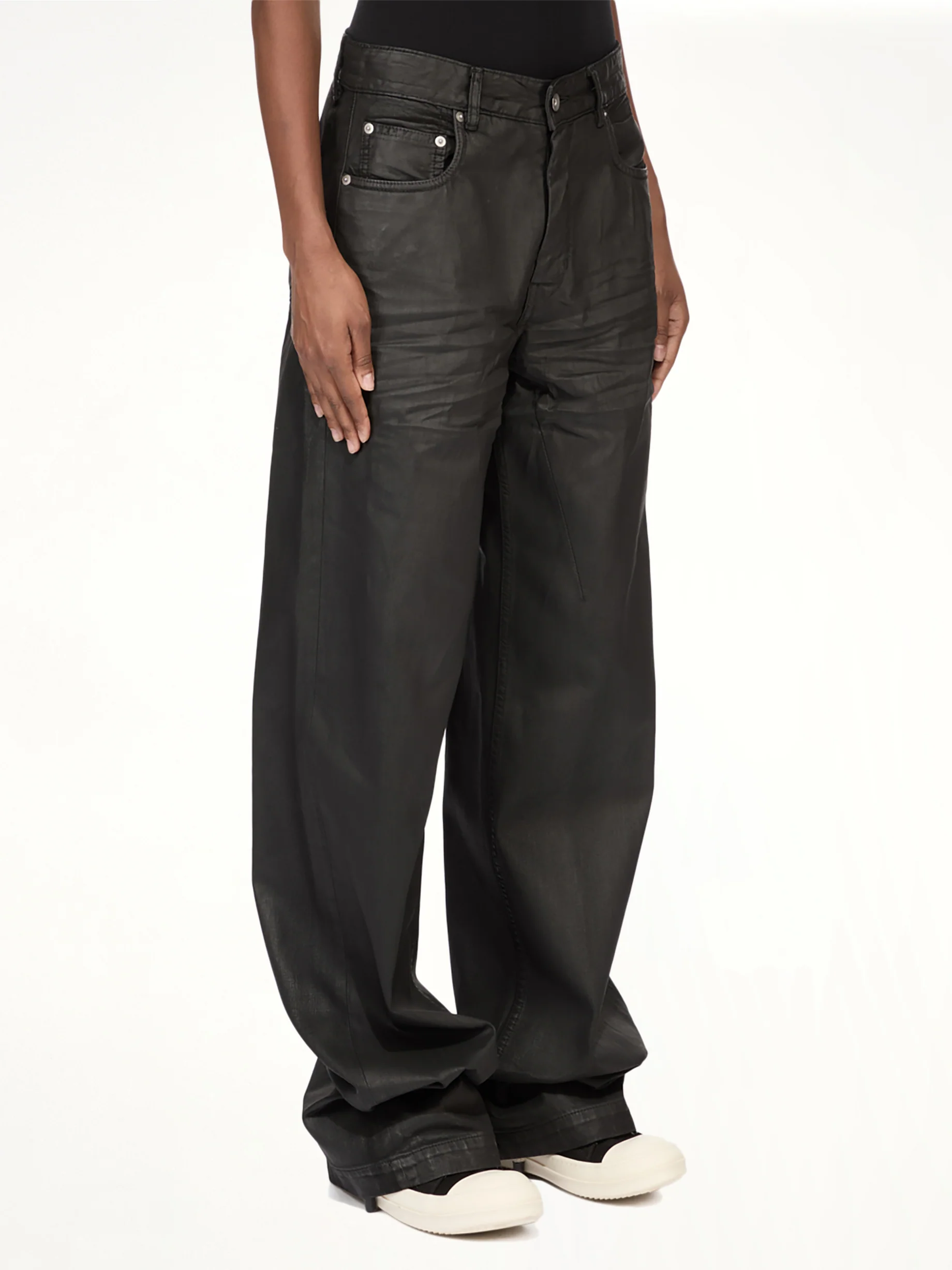 Geth Jeans in Black - Image 3