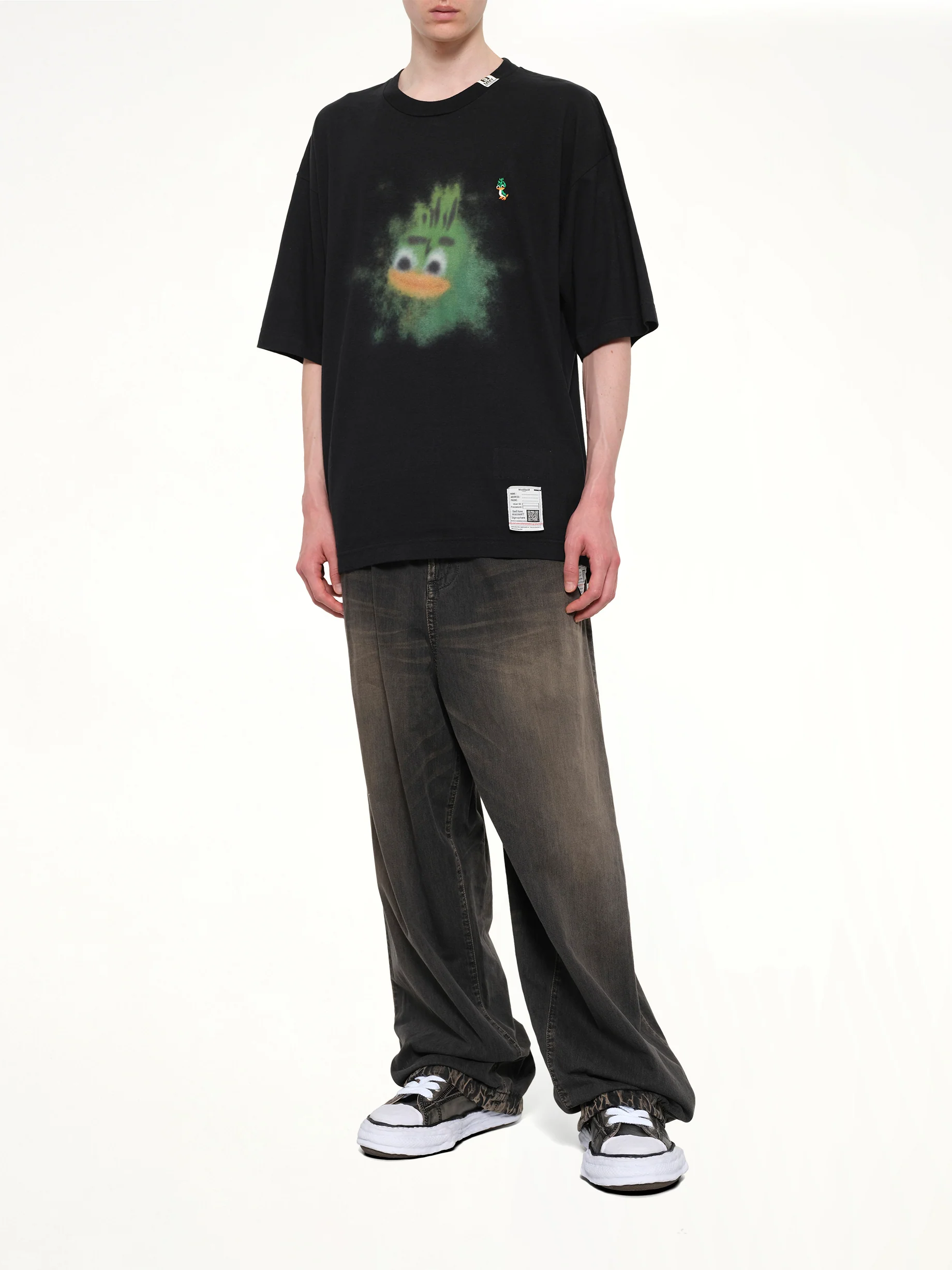 Leon Printed T-Shirt in Black - Image 4