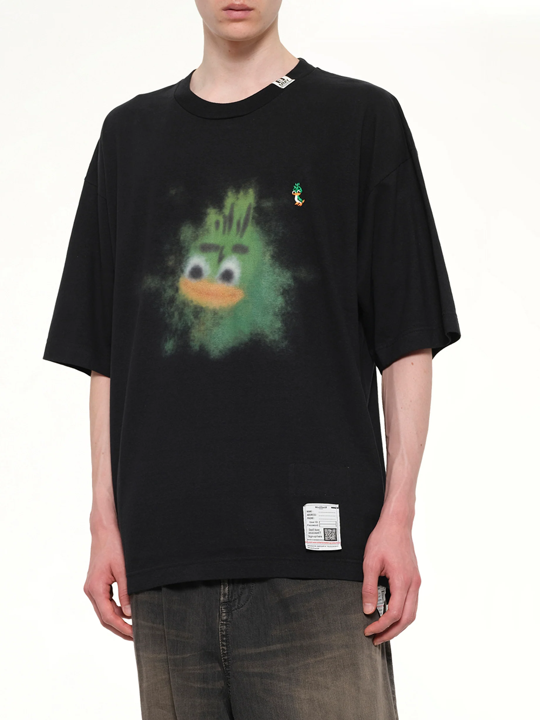 Leon Printed T-Shirt in Black - Image 6