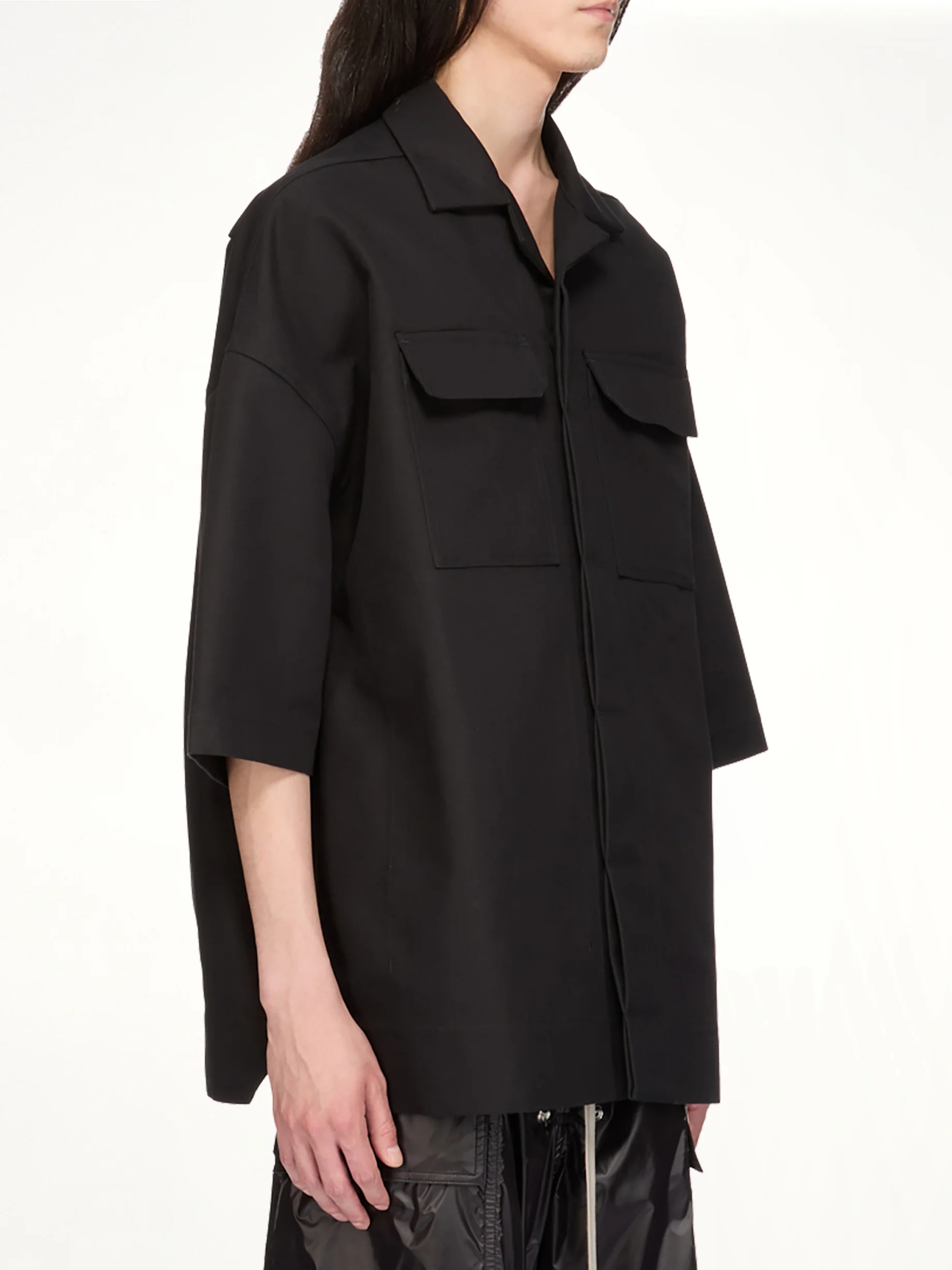 Magnum Tommy Shirt in Black - Image 3