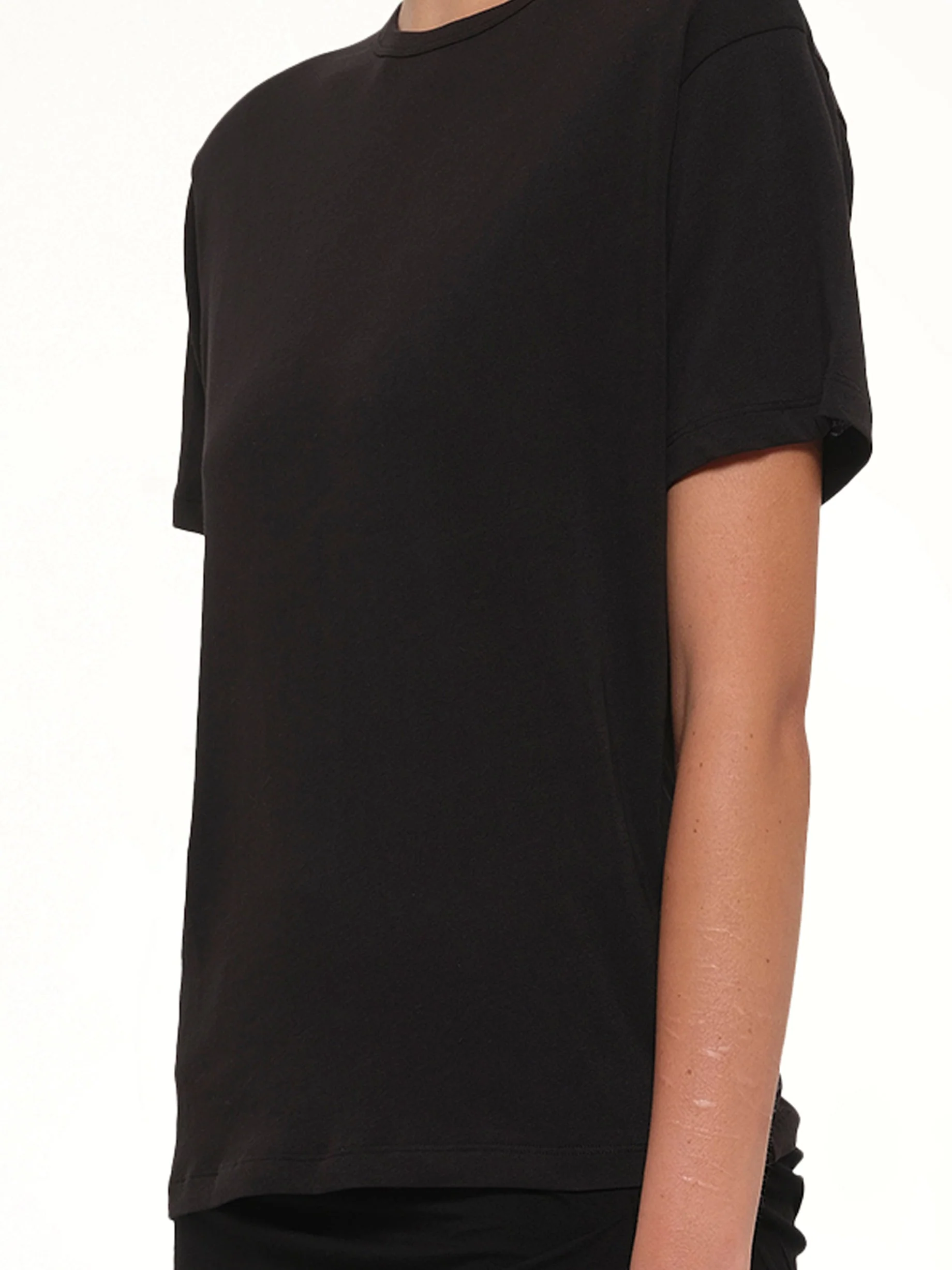 Mini T-Shirt in Black - Image 8