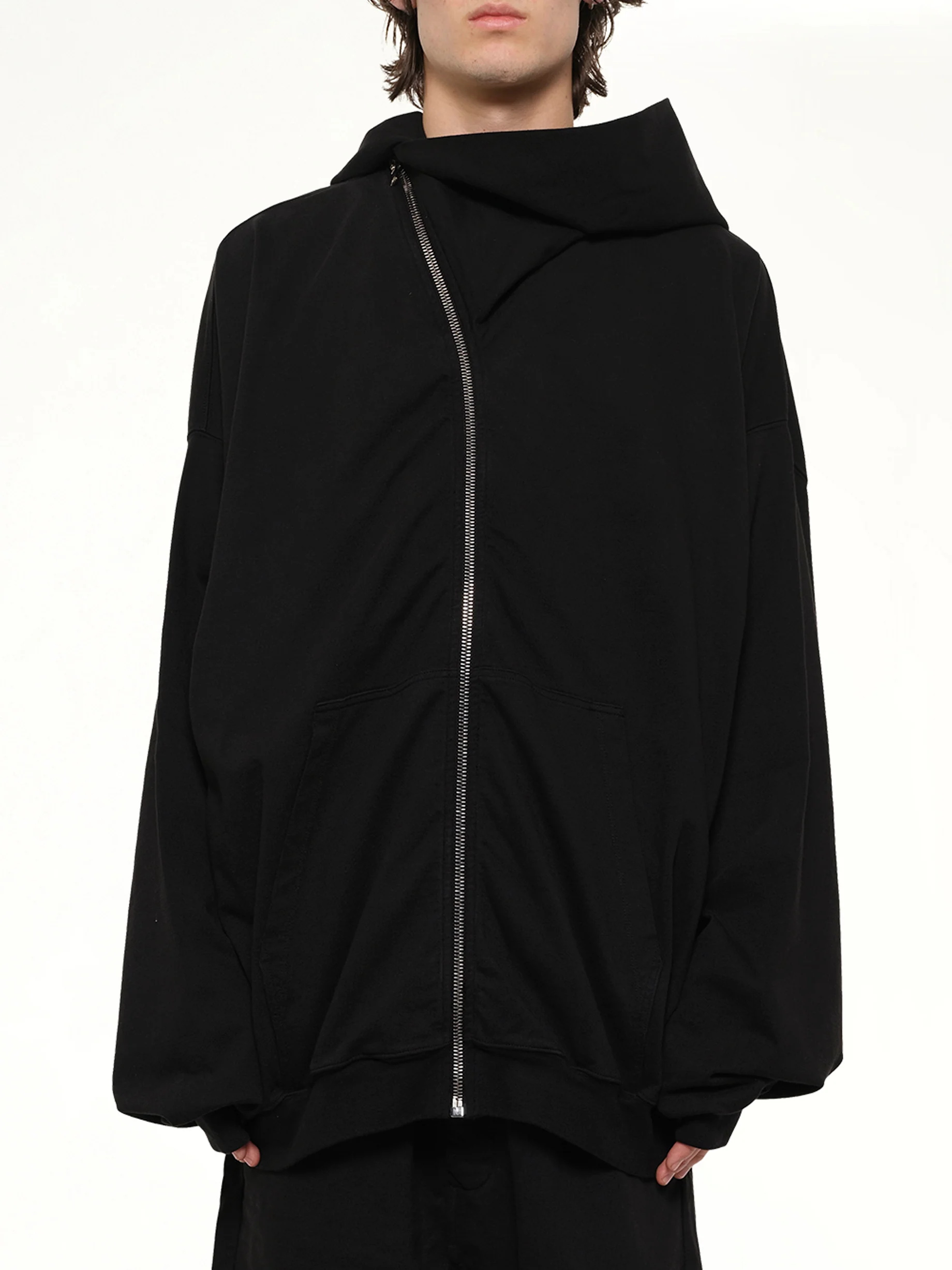 Mountain Hun Hoodie in Black